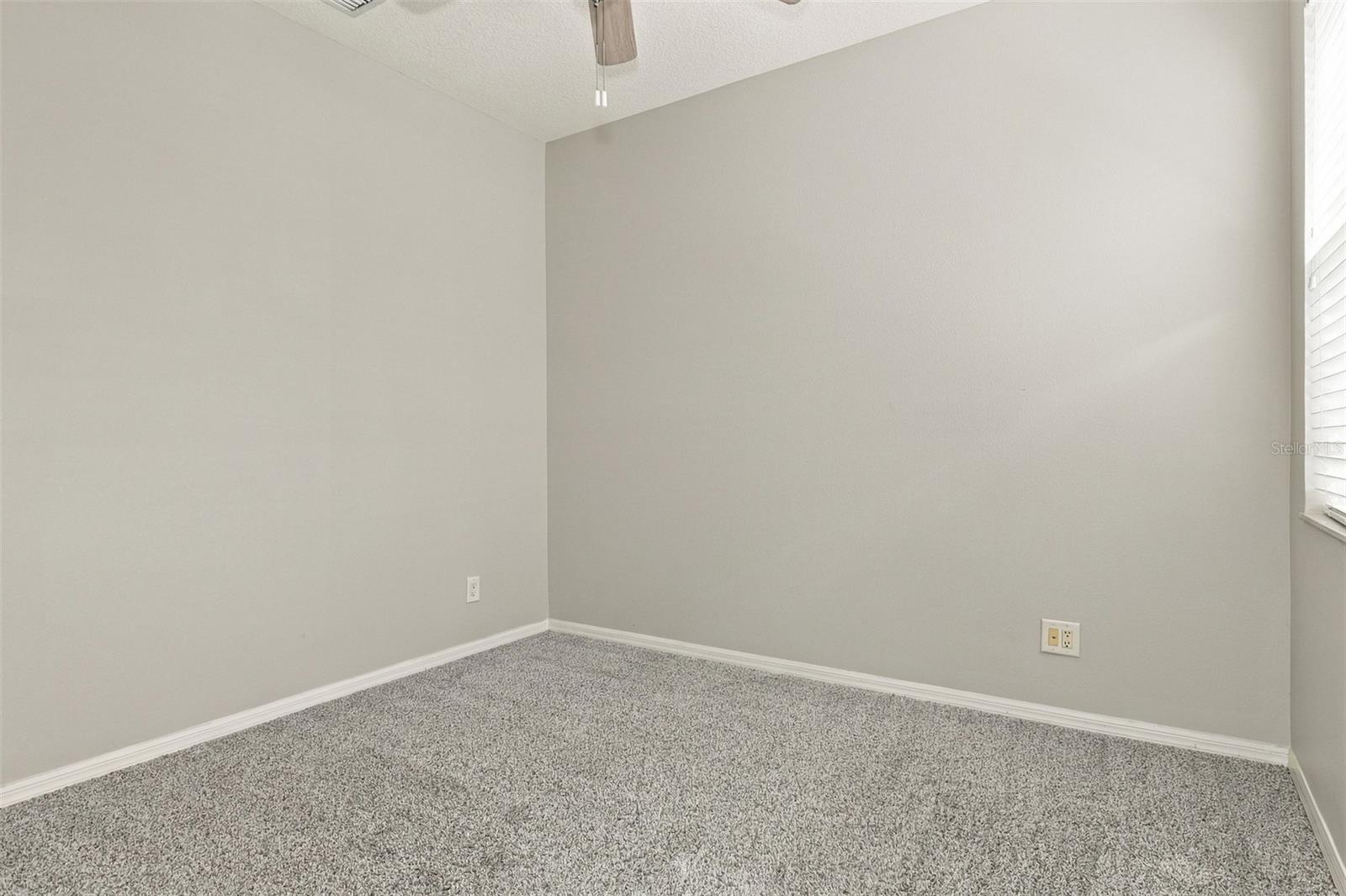 11409 BLUE LILAC AVE — photo 32