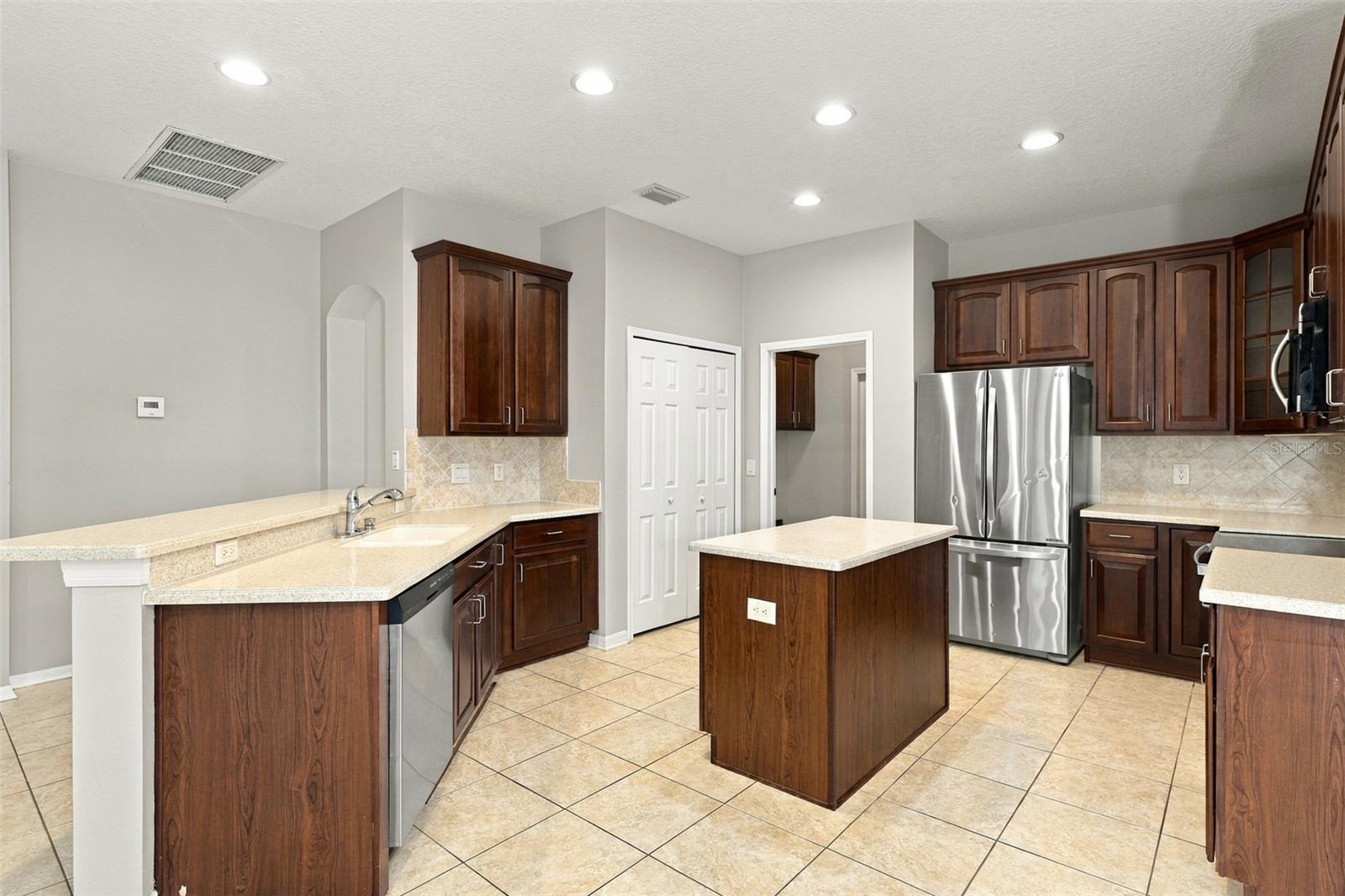 11409 BLUE LILAC AVE — photo 14
