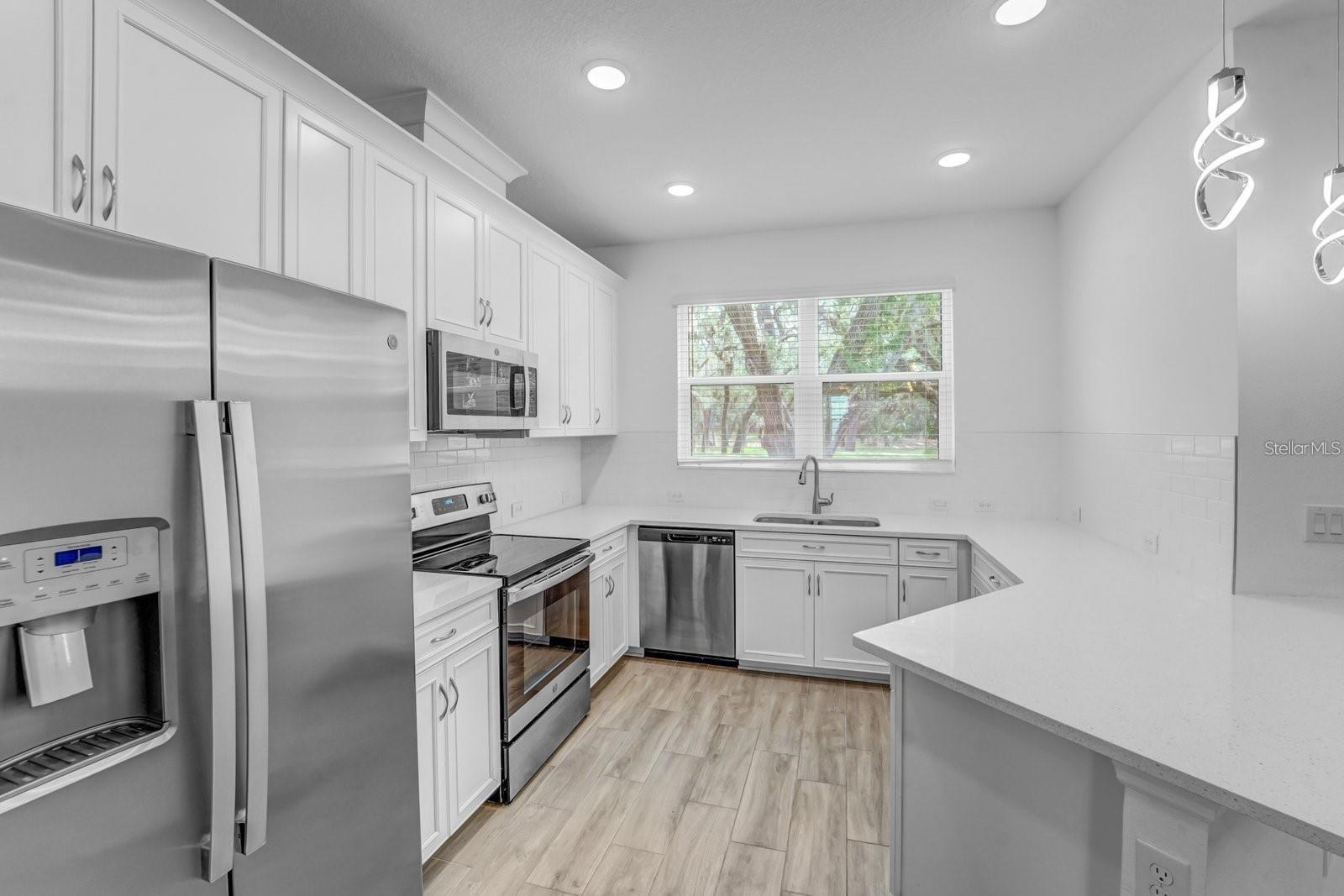 4044 VIA SIENNA CIR — photo 6