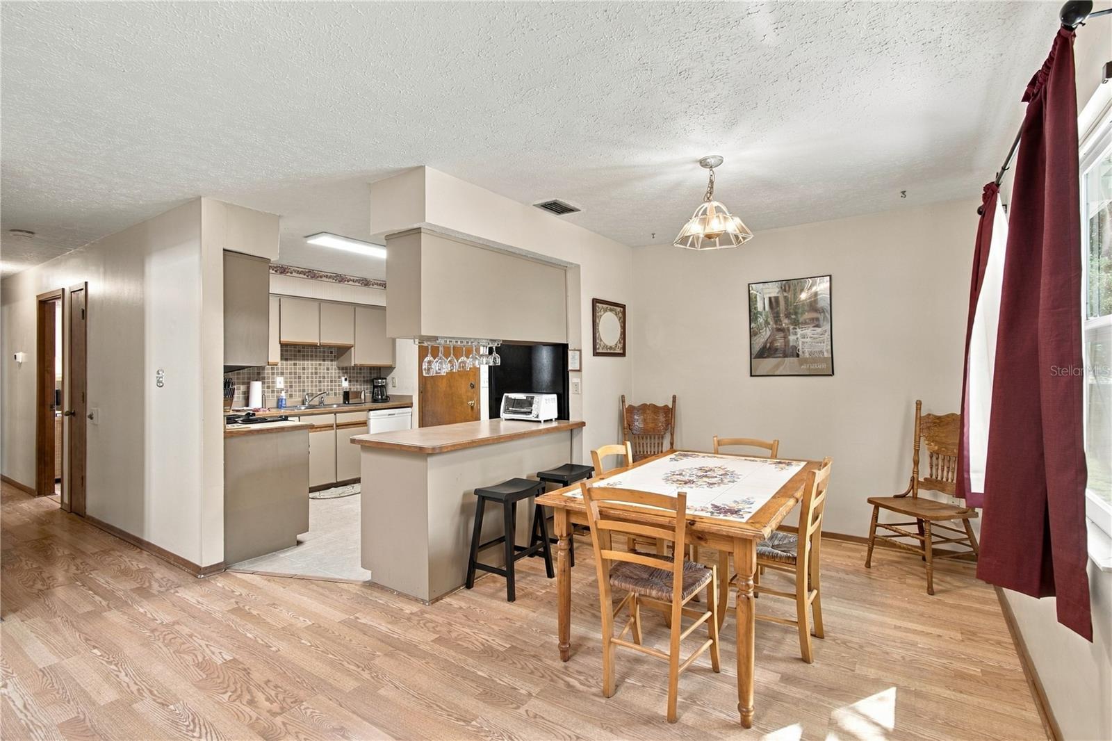 3205 W NORTH A ST — photo 5
