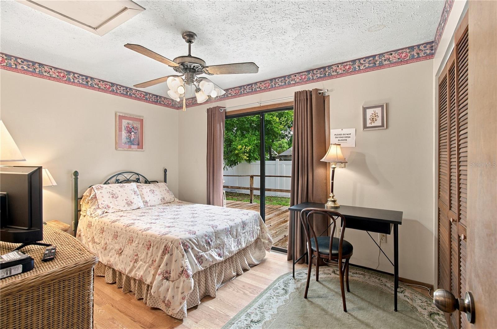 3205 W NORTH A ST — photo 18