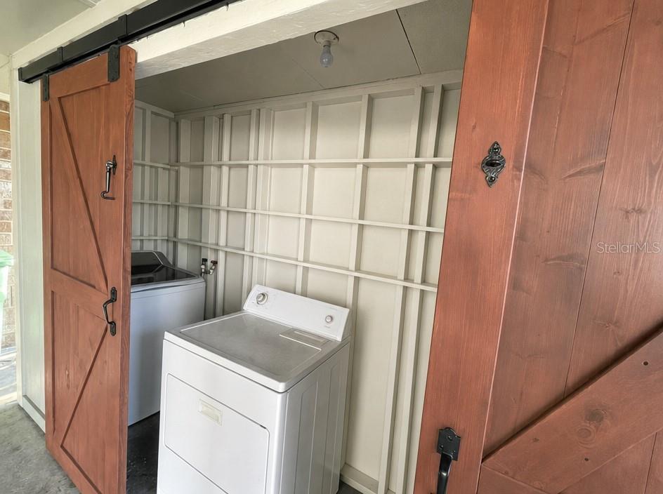 2840 W SHELTON AVE — photo 25