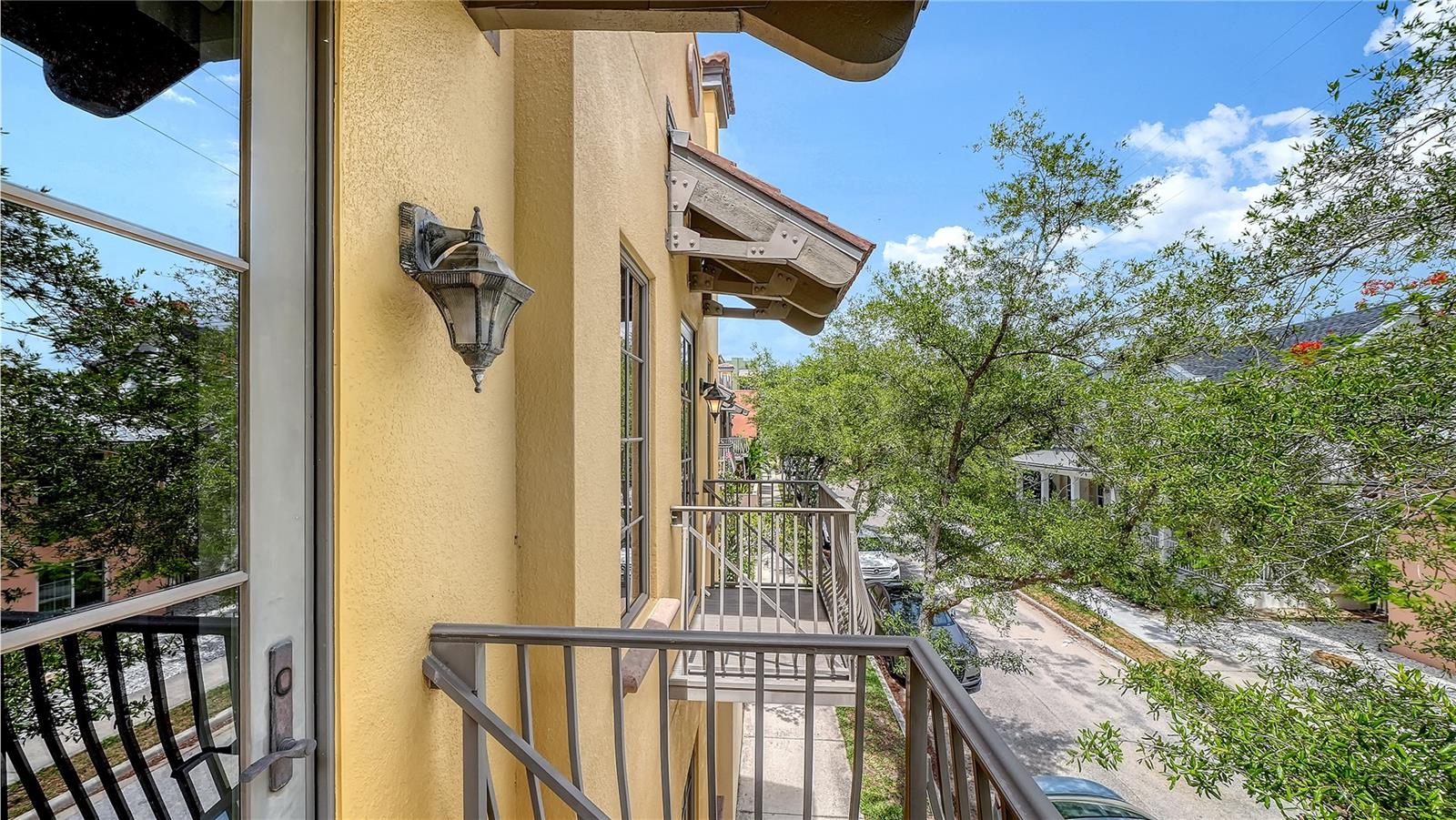 1513 OAK ST #18 — photo 41