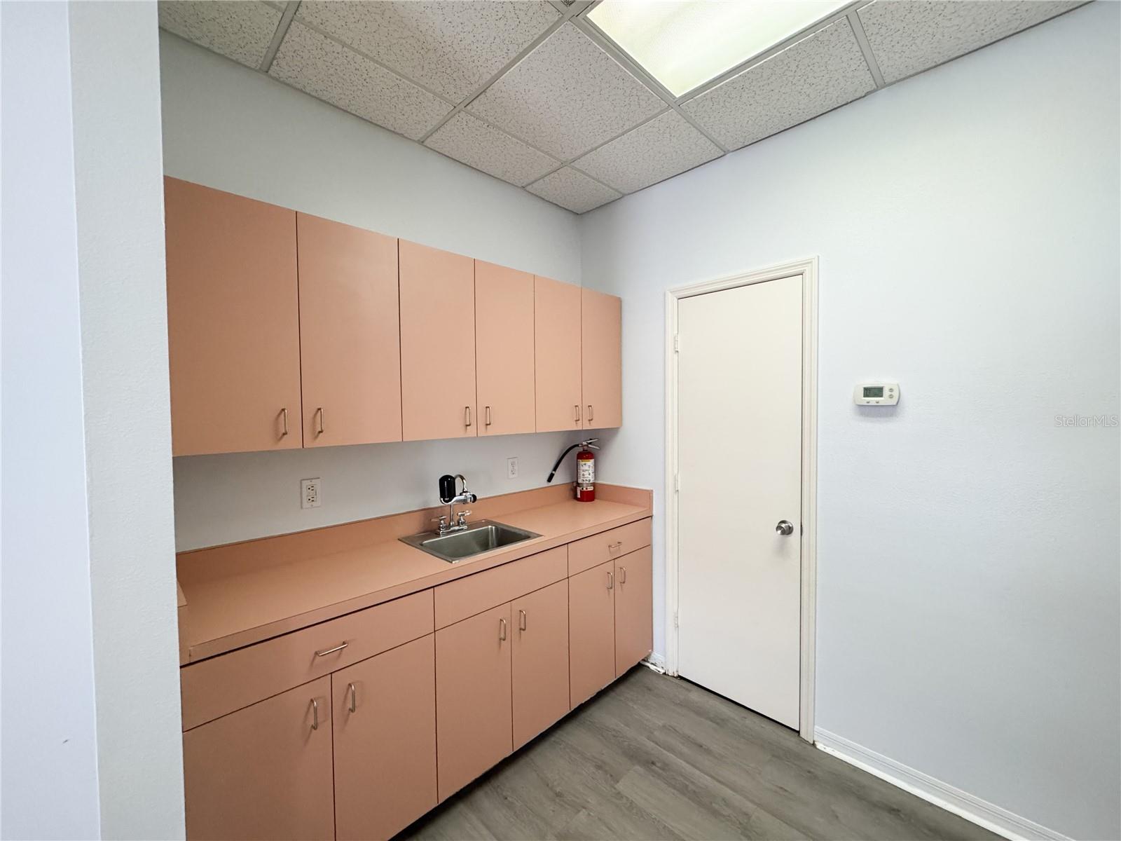 517 RIVIERA STREET #C — photo 5