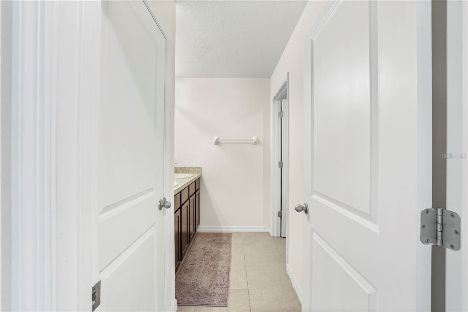 10317 GEESE TRAIL CIR — photo 23