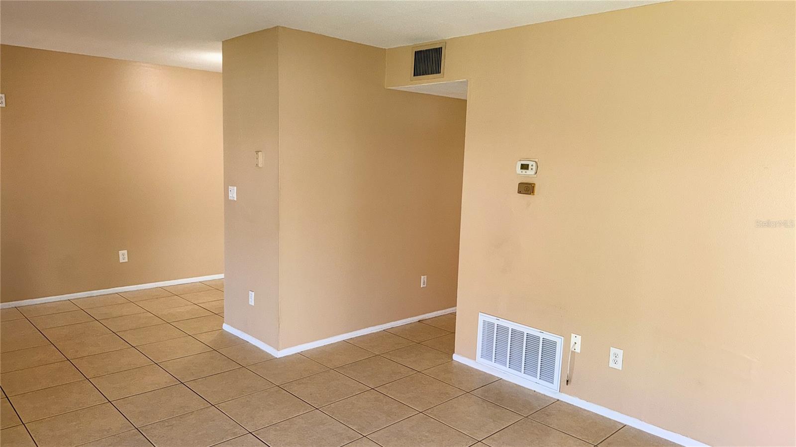 2920 CLARK RD #102 — photo 8