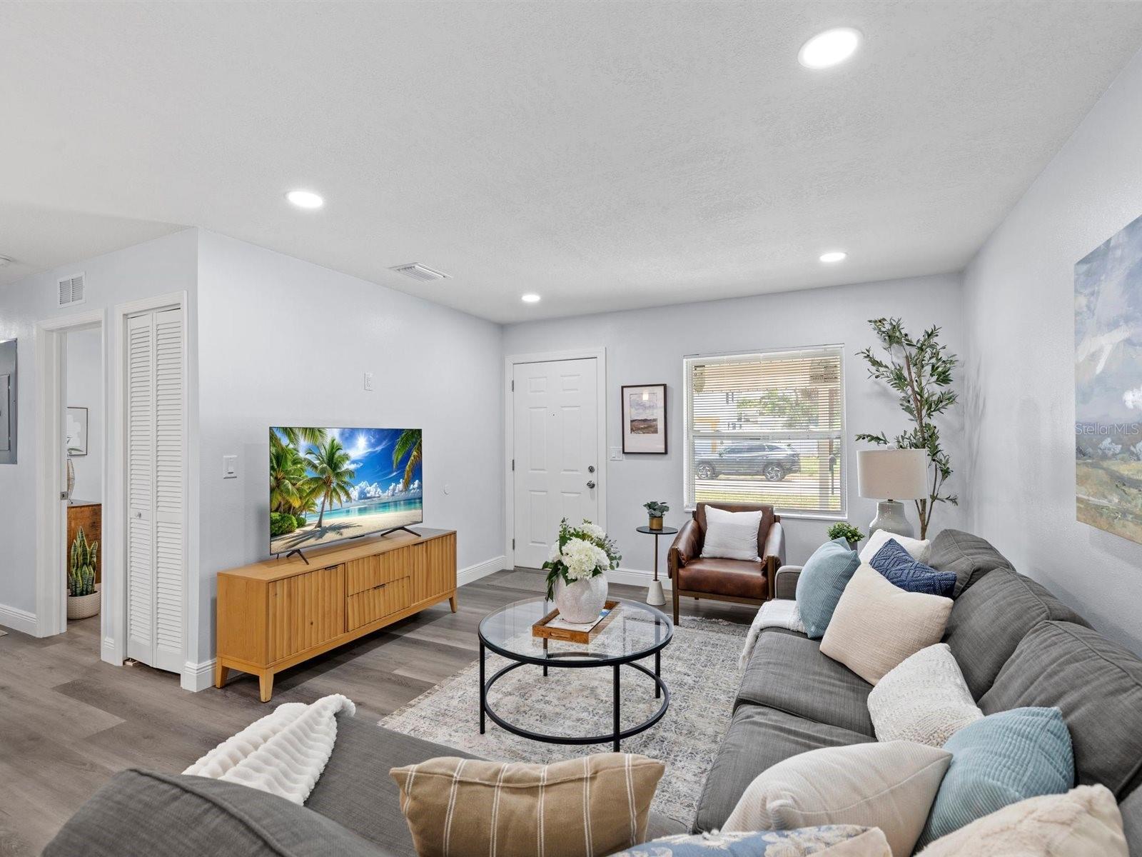 4928 SHETLAND AVE — photo 8
