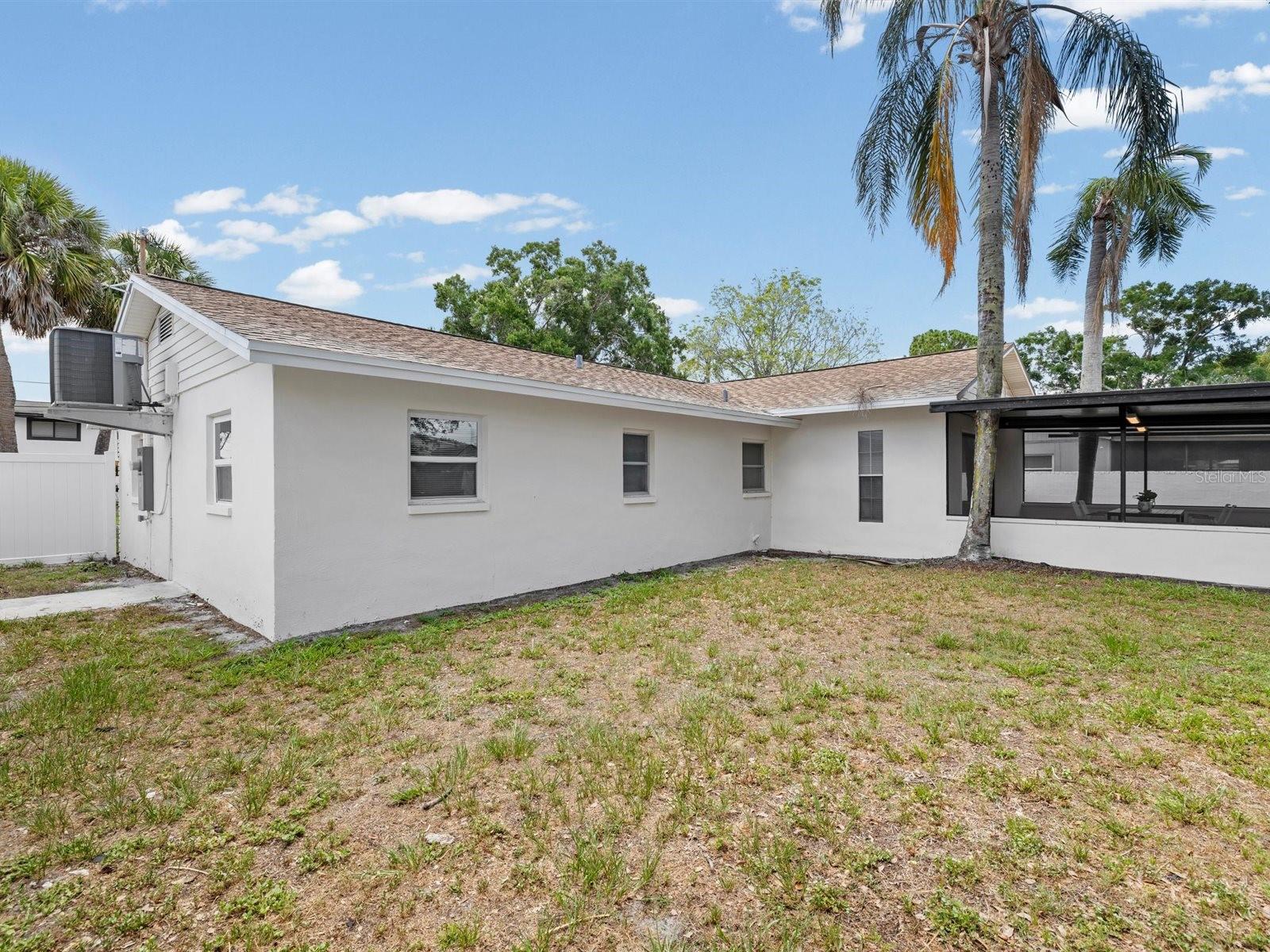 4928 SHETLAND AVE — photo 35