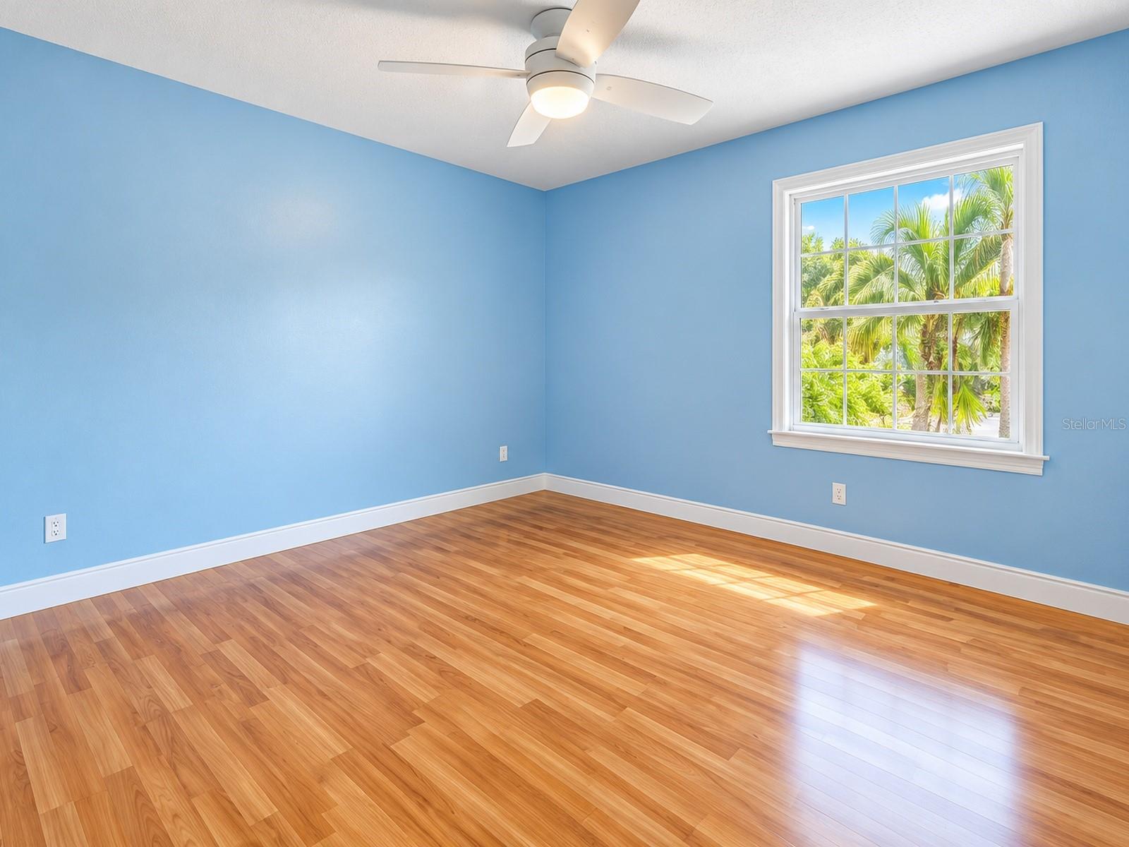 5124 SPRINGWOOD DR — photo 13