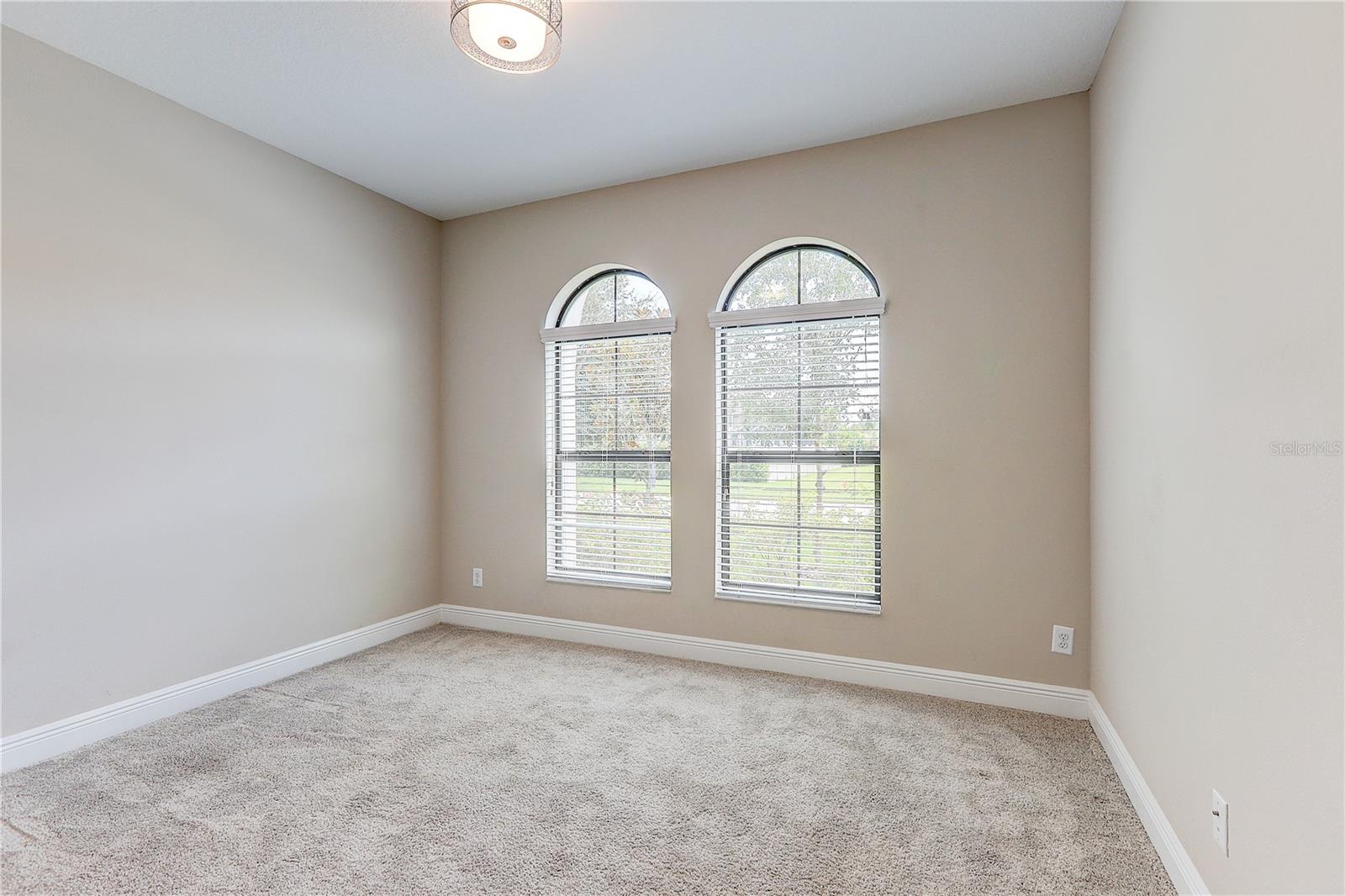 4000 BURDICK LOOP — photo 29