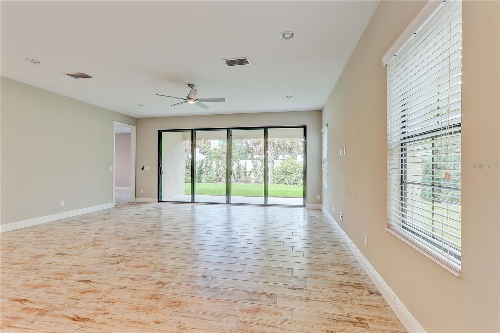 4000 BURDICK LOOP — photo 14