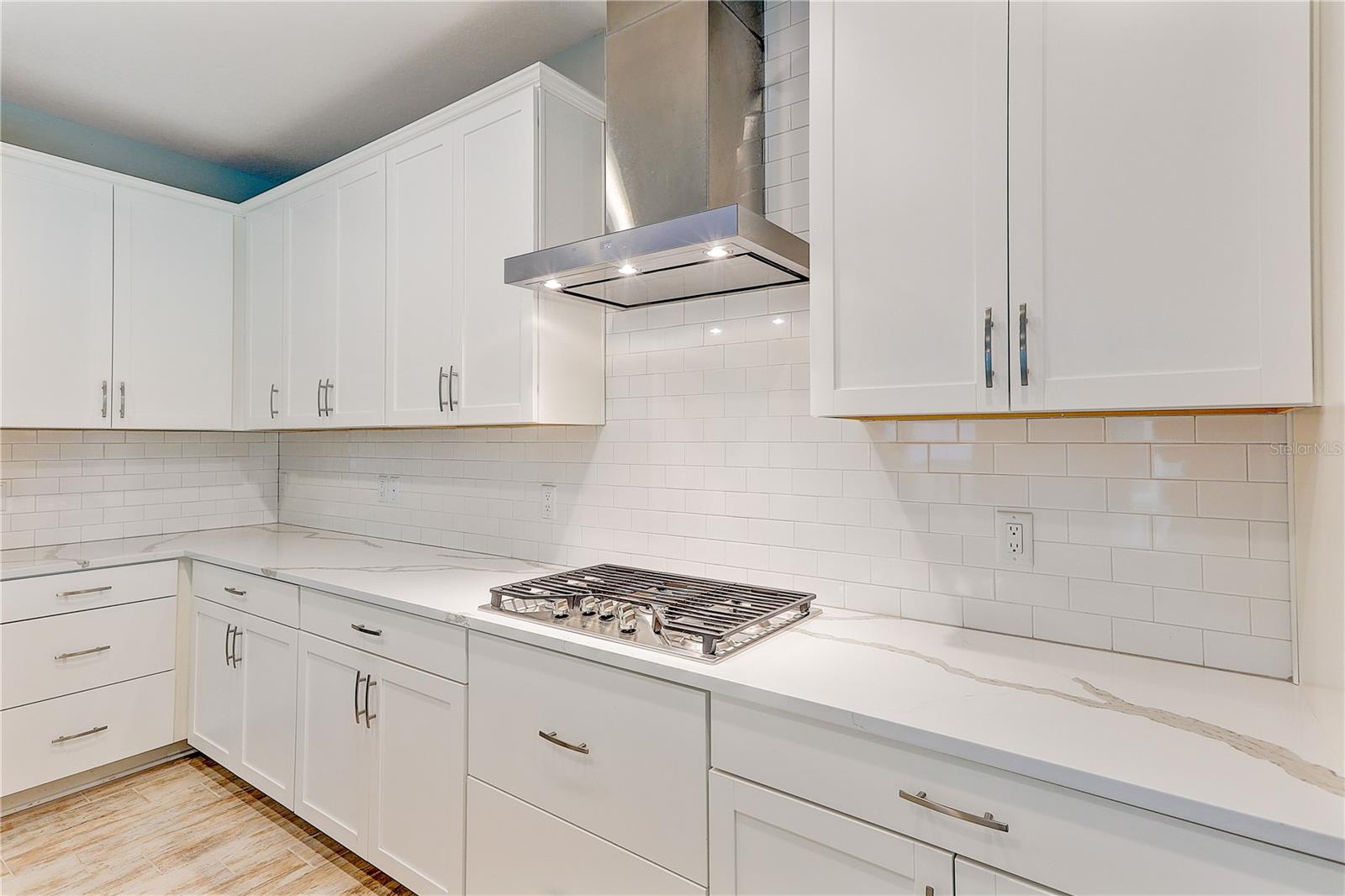 4000 BURDICK LOOP — photo 10