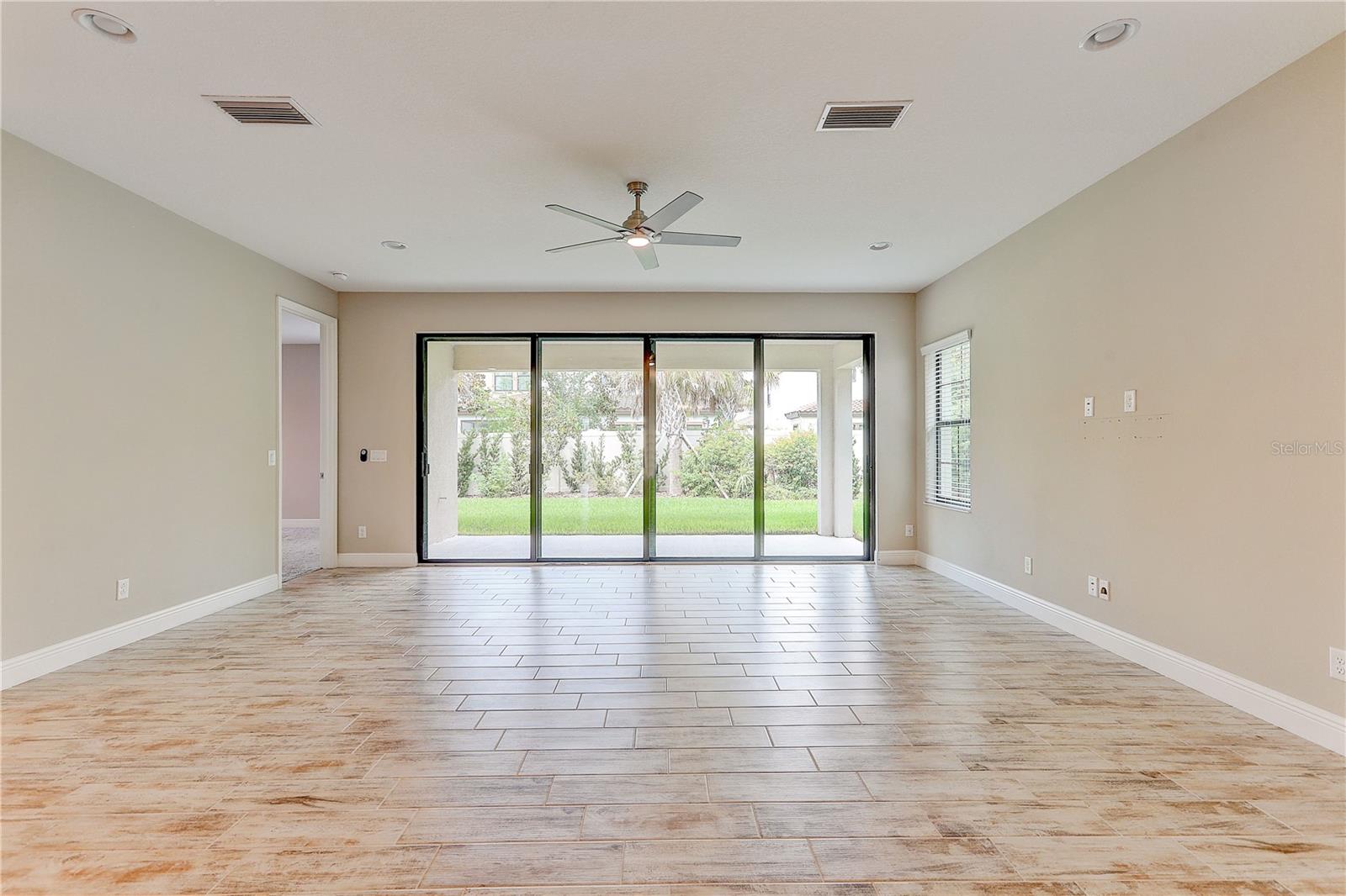 4000 BURDICK LOOP — photo 12