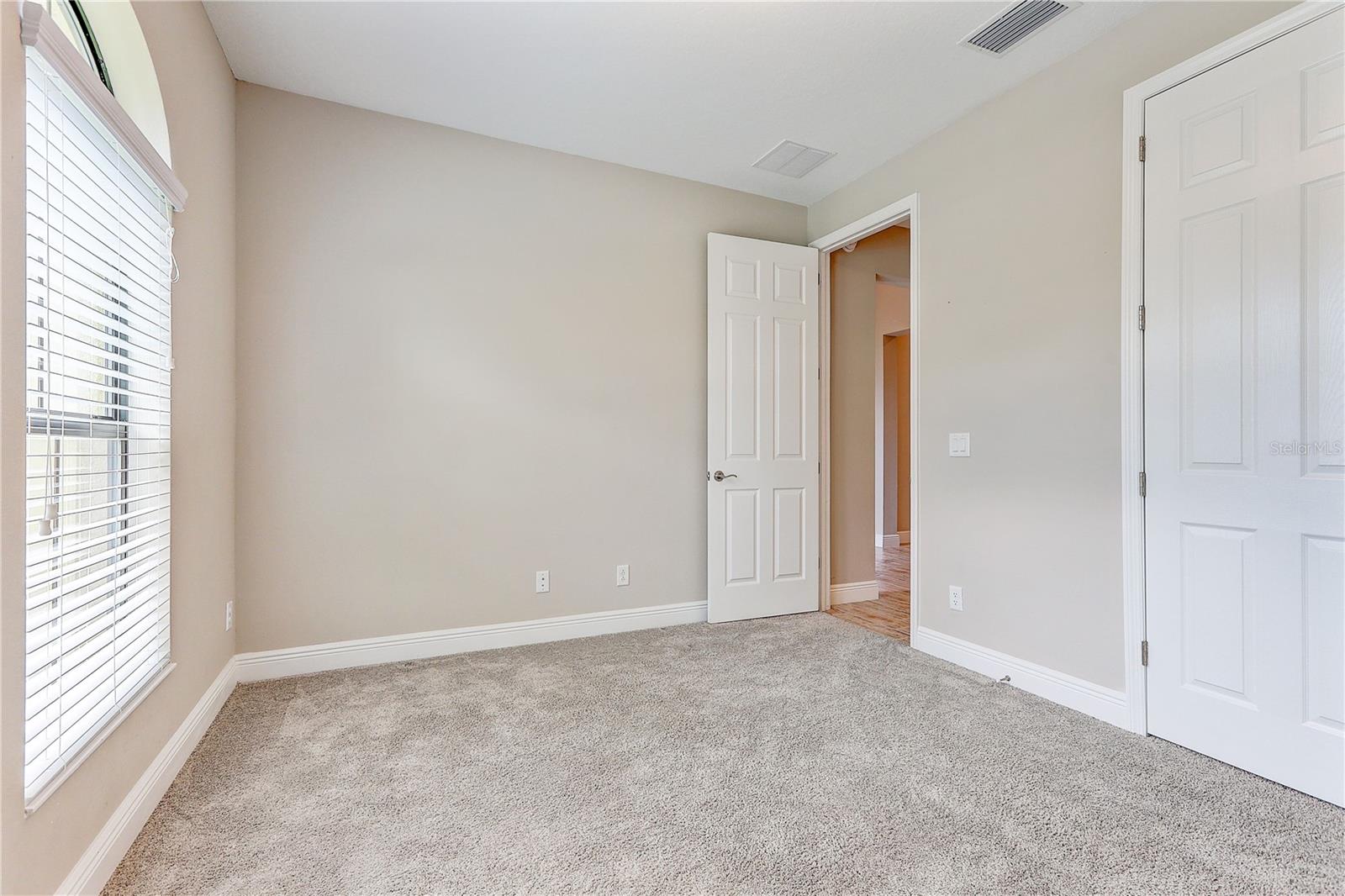 4000 BURDICK LOOP — photo 30