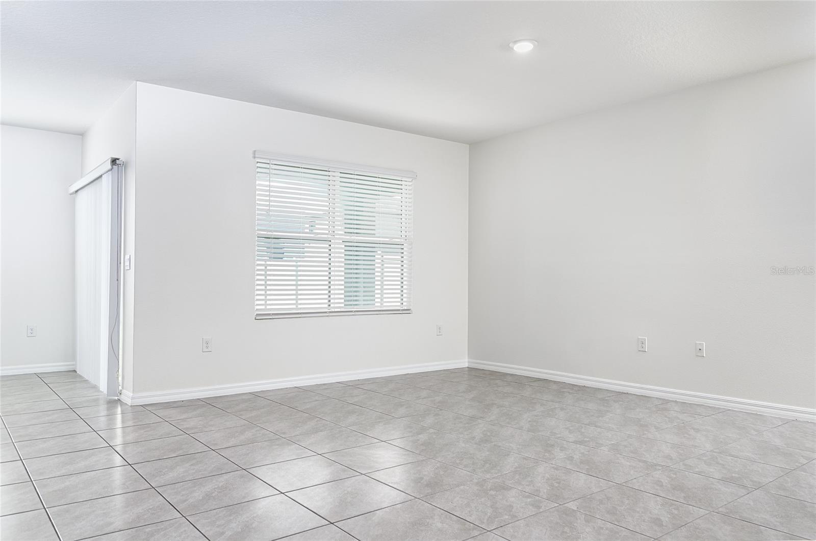 33692 JASPER STONE DR — photo 9