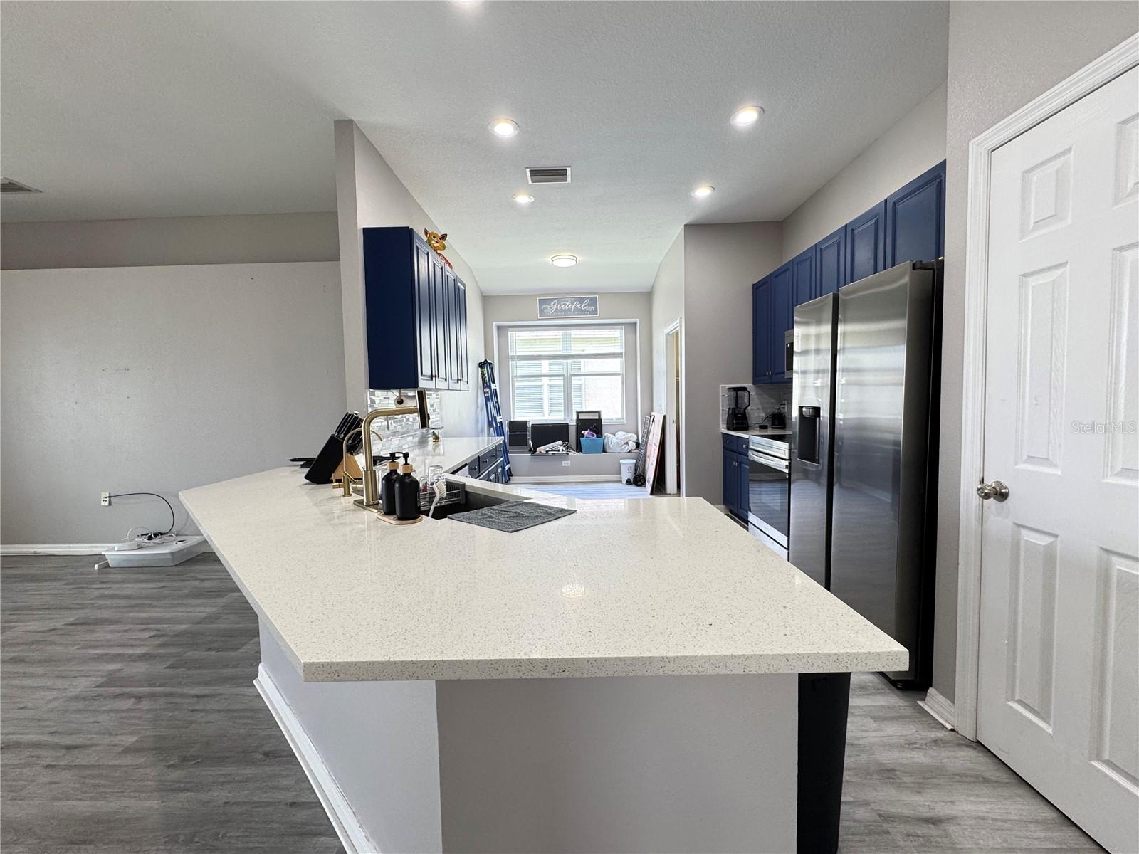 10868 STANDING STONE DR — photo 18