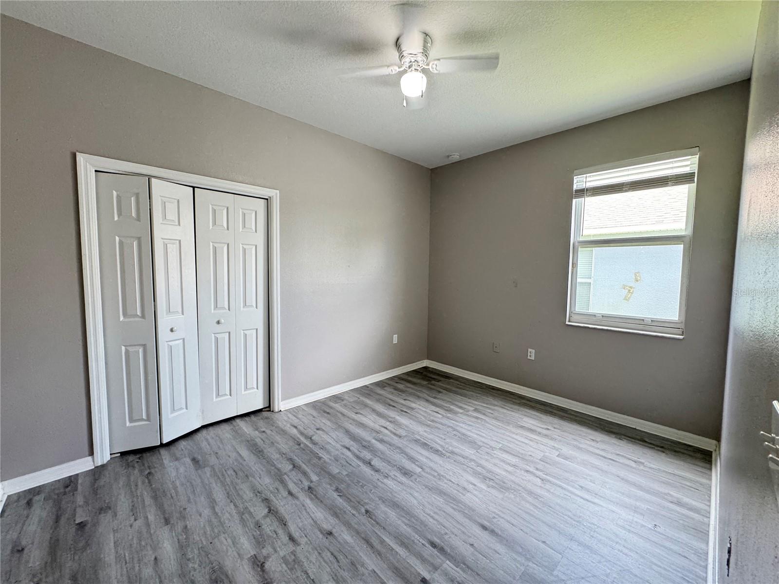 10868 STANDING STONE DR — photo 32