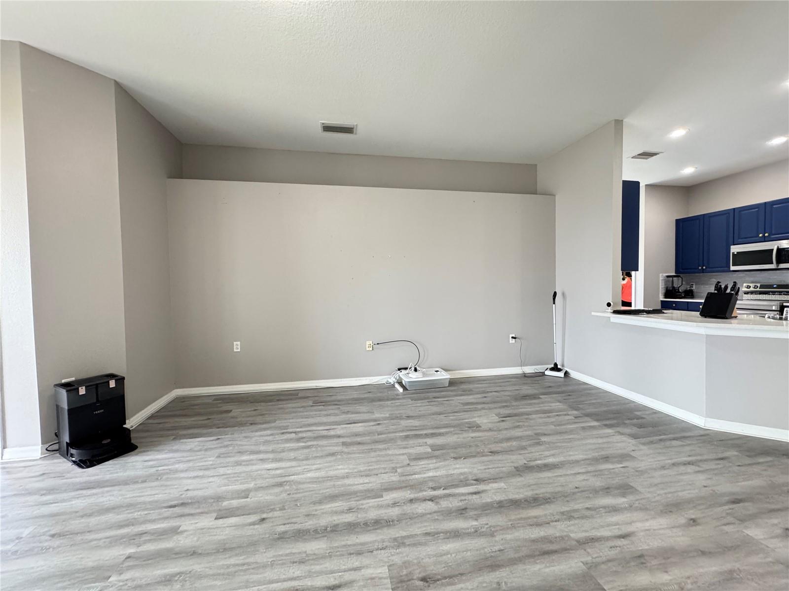 10868 STANDING STONE DR — photo 21