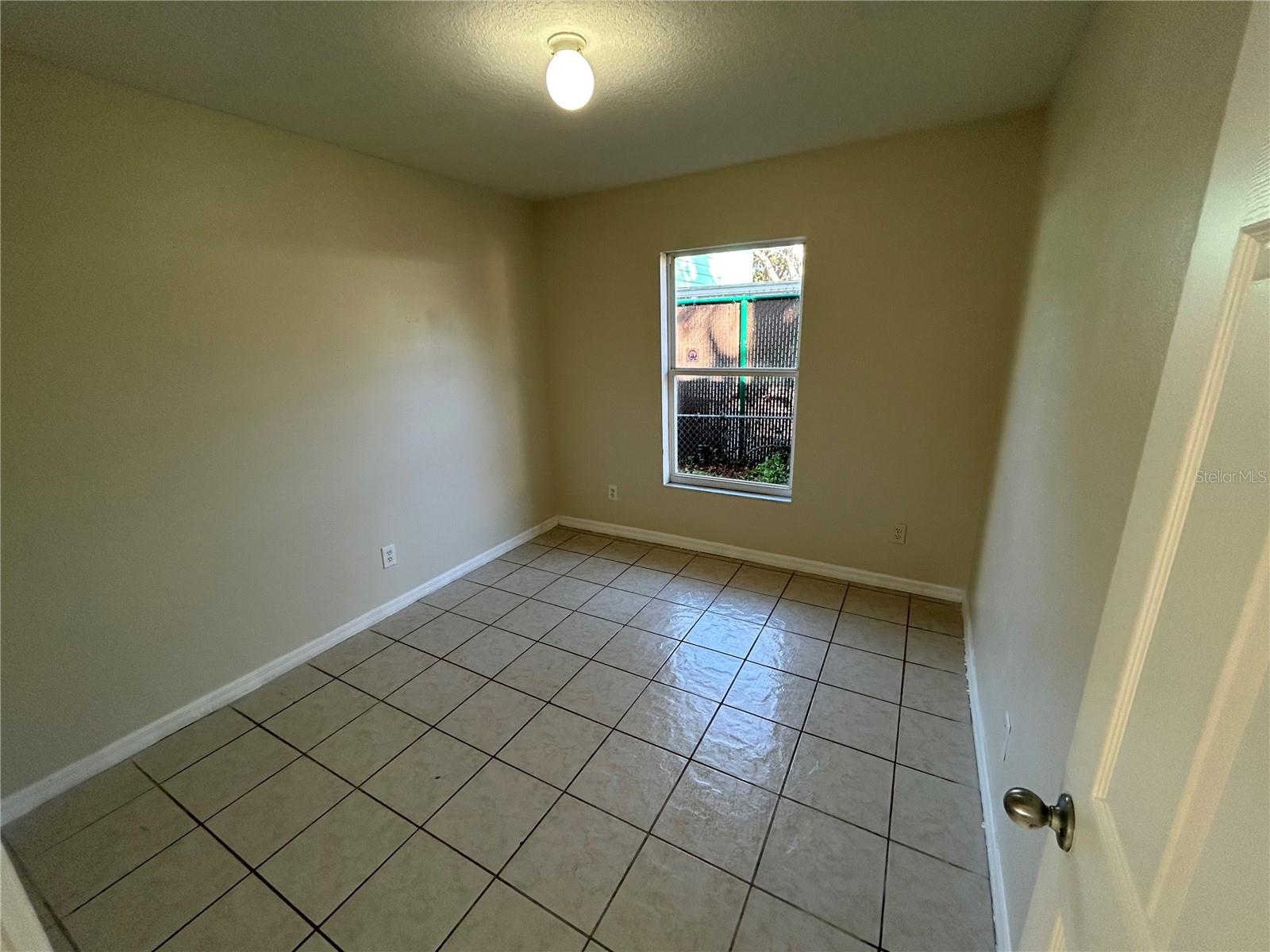 3005 HILLVIEW ST — photo 9