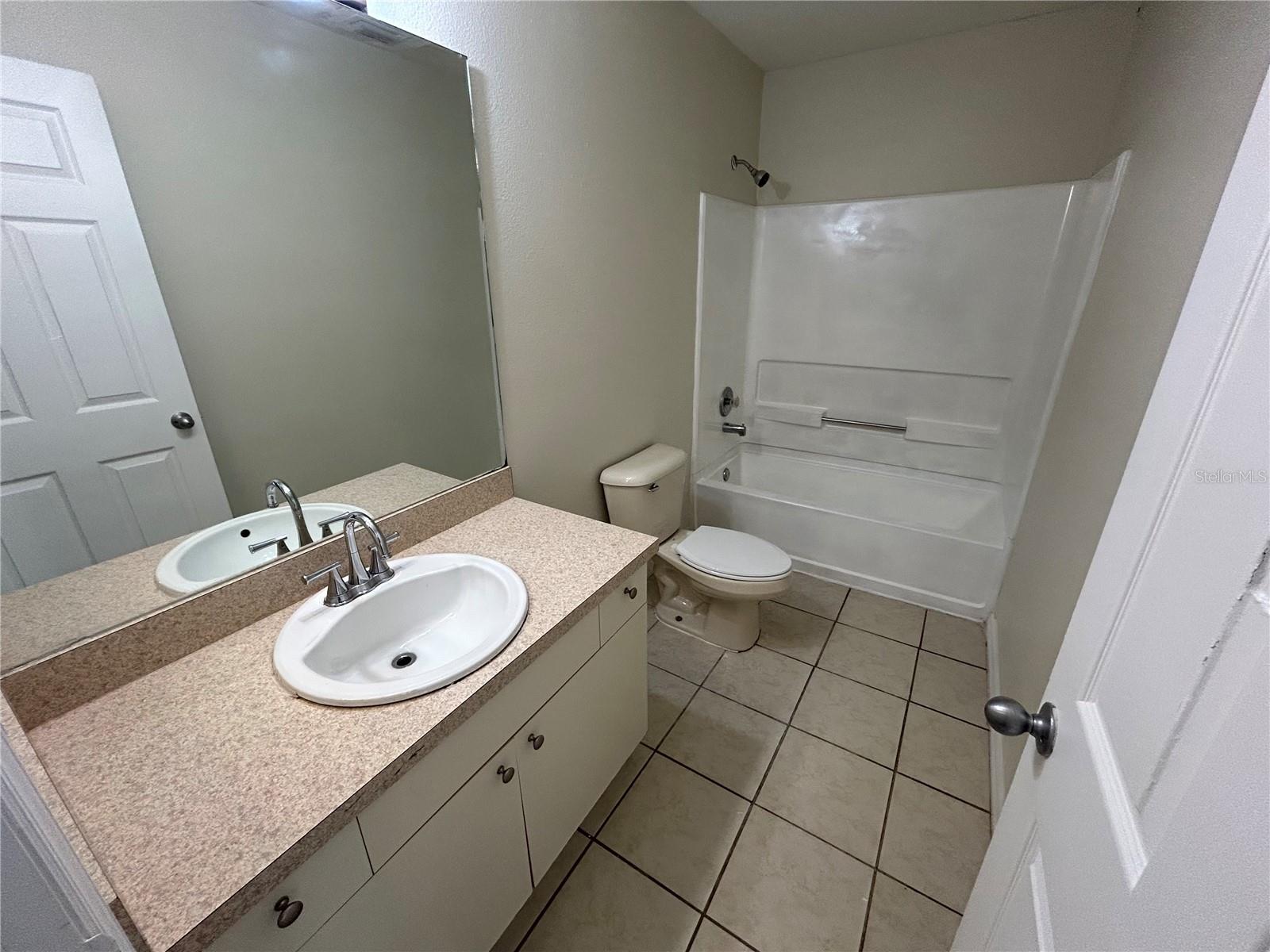 3005 HILLVIEW ST — photo 8