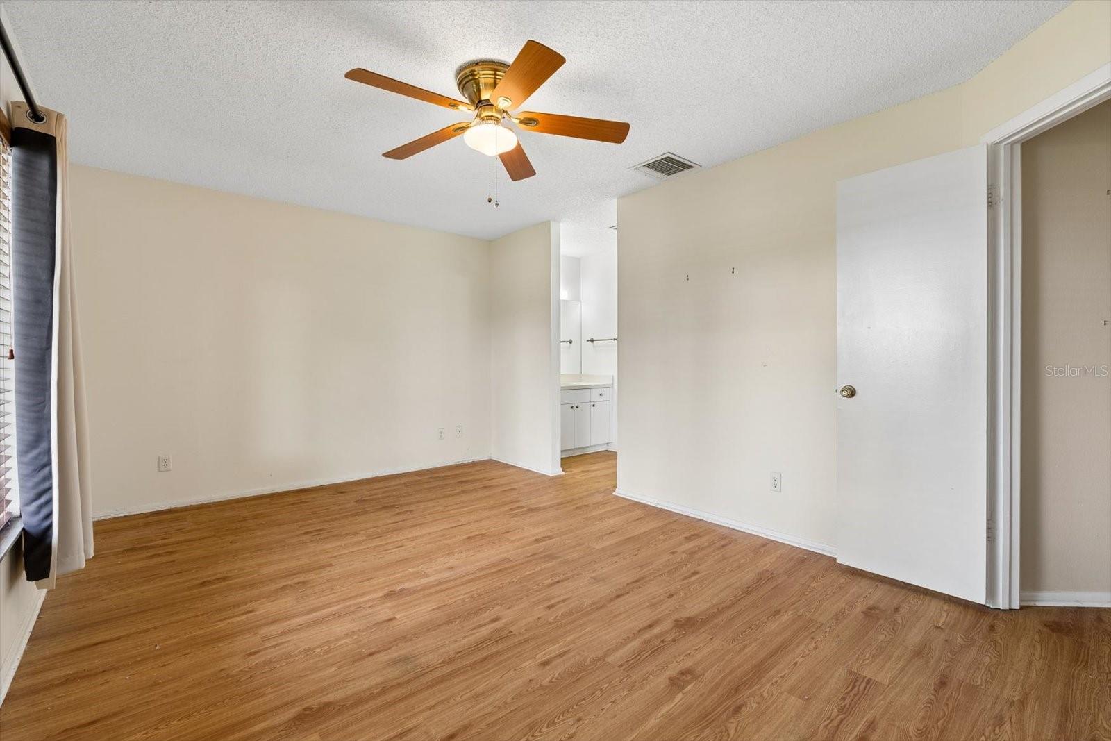 821 3RD AVE SW #15/7 — photo 11