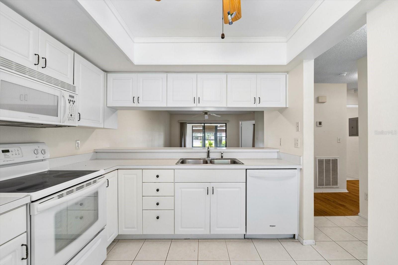 821 3RD AVE SW #15/7 — photo 7