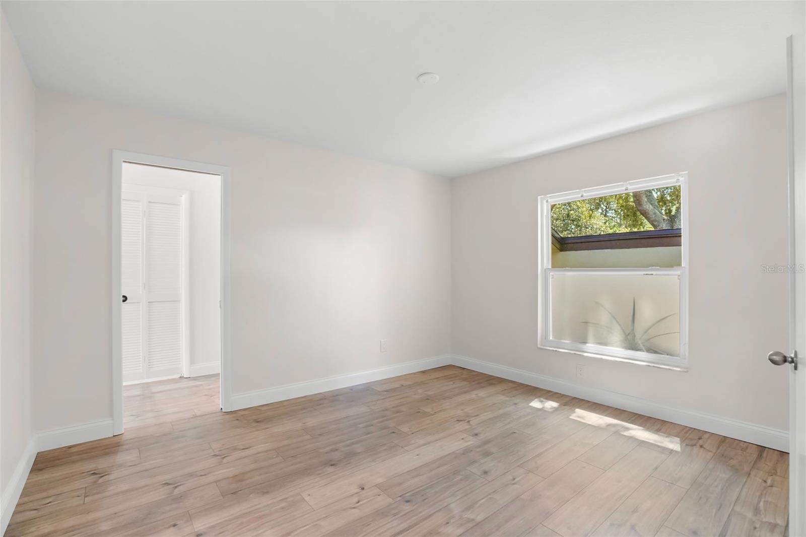 2893 ROLLINGWOOD CT — photo 28