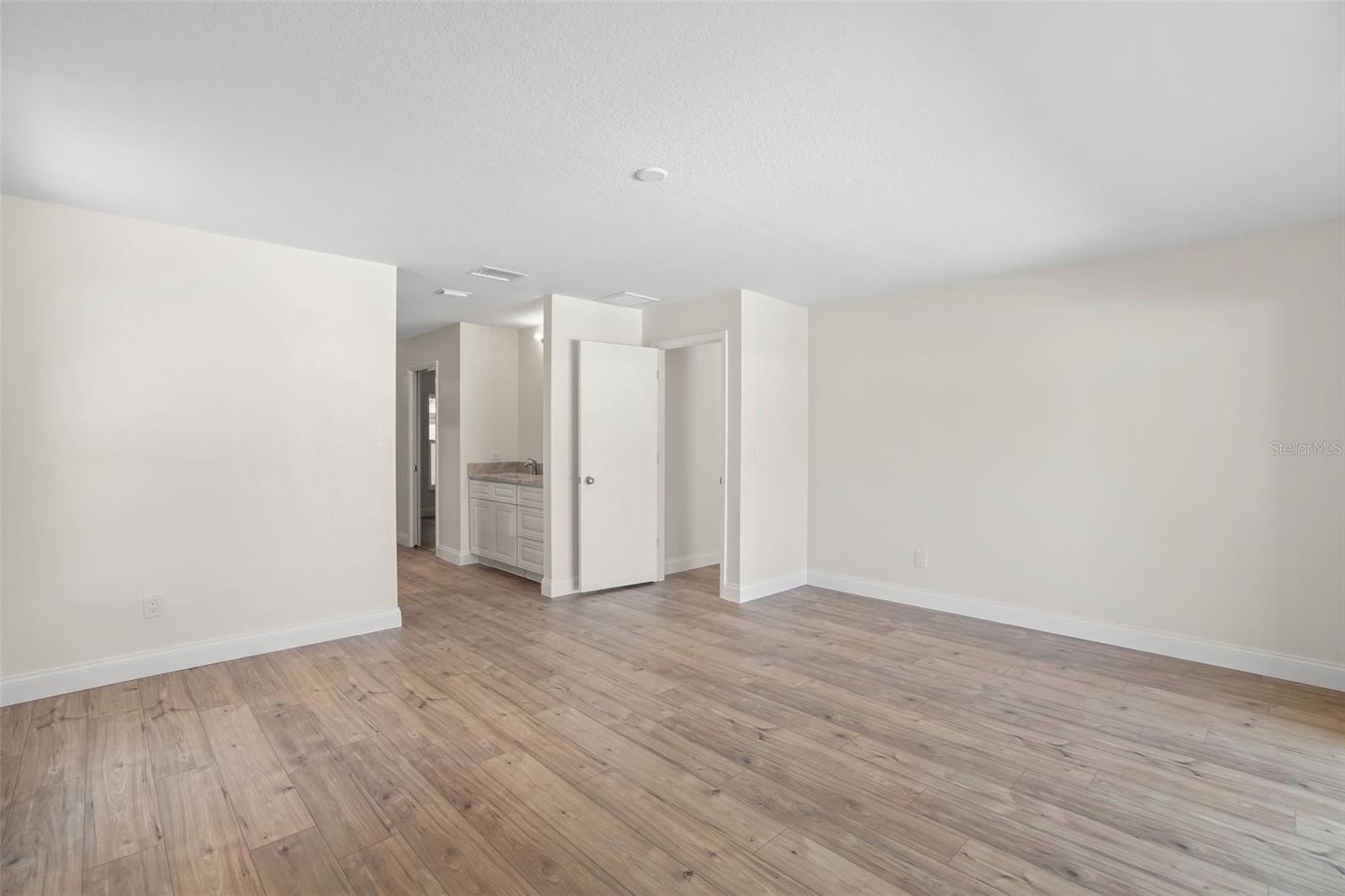 2893 ROLLINGWOOD CT — photo 20
