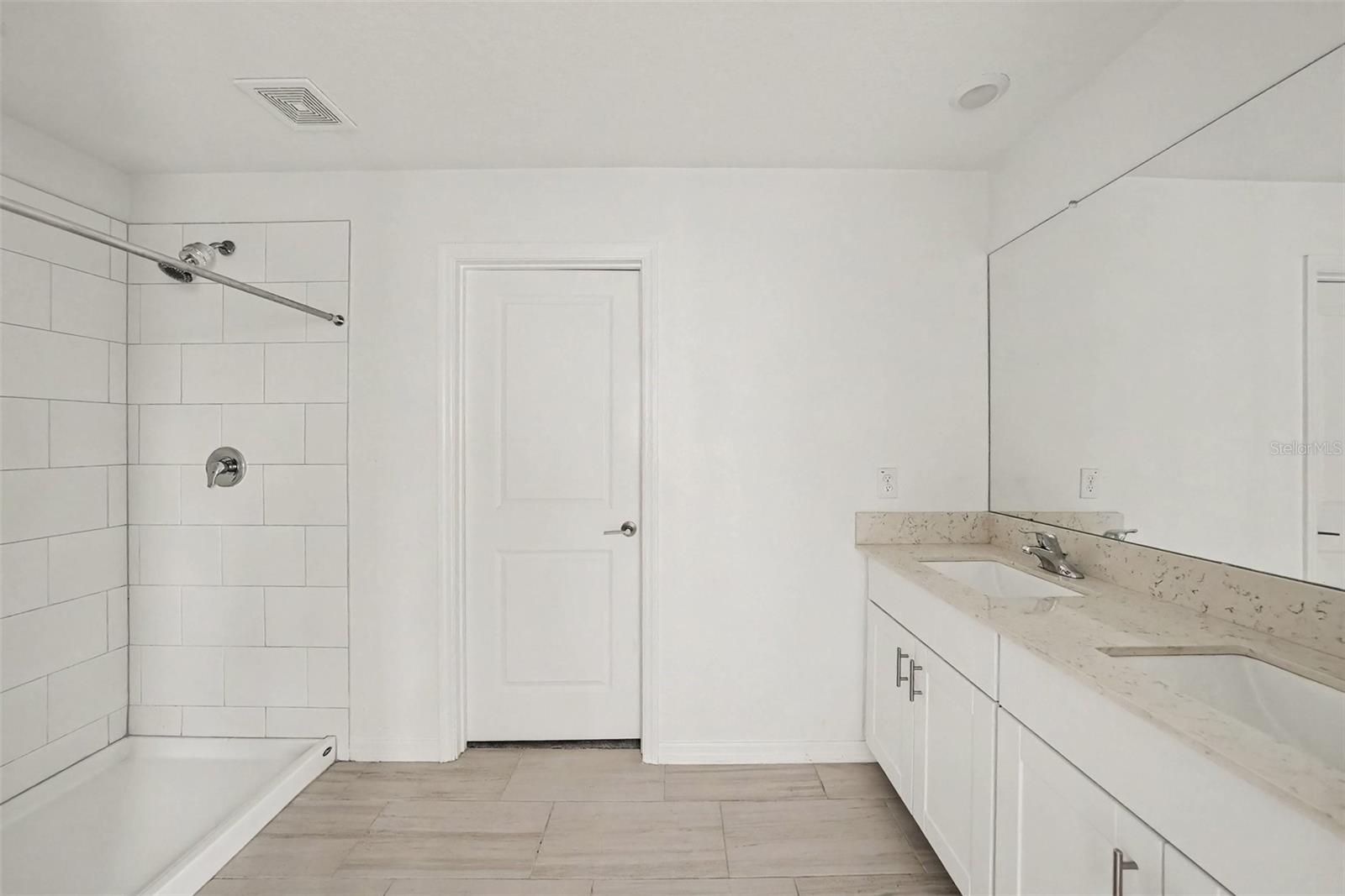 35194 ACKLEY TRCE — photo 10