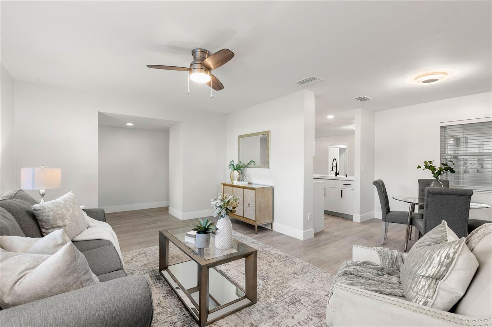 5931 DENVER ST NE — photo 5