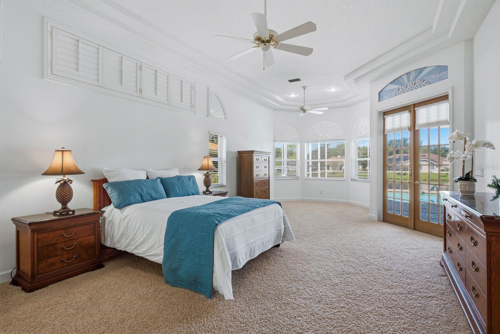 3763 EXECUTIVE DR — photo 37