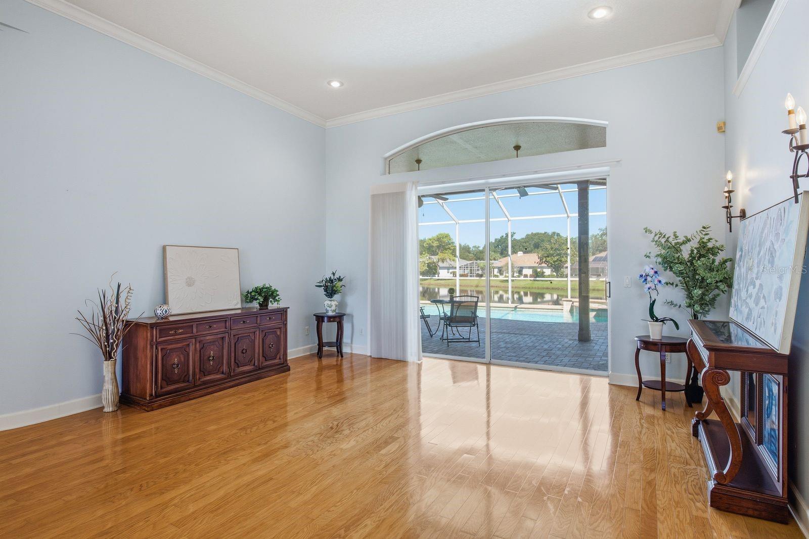 3763 EXECUTIVE DR — photo 12