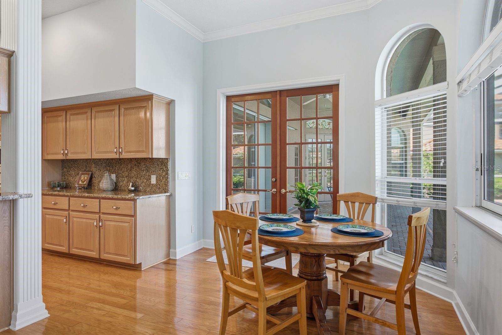 3763 EXECUTIVE DR — photo 23