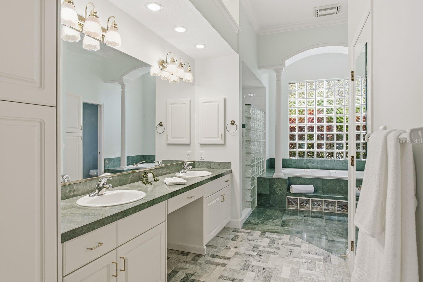 3763 EXECUTIVE DR — photo 41
