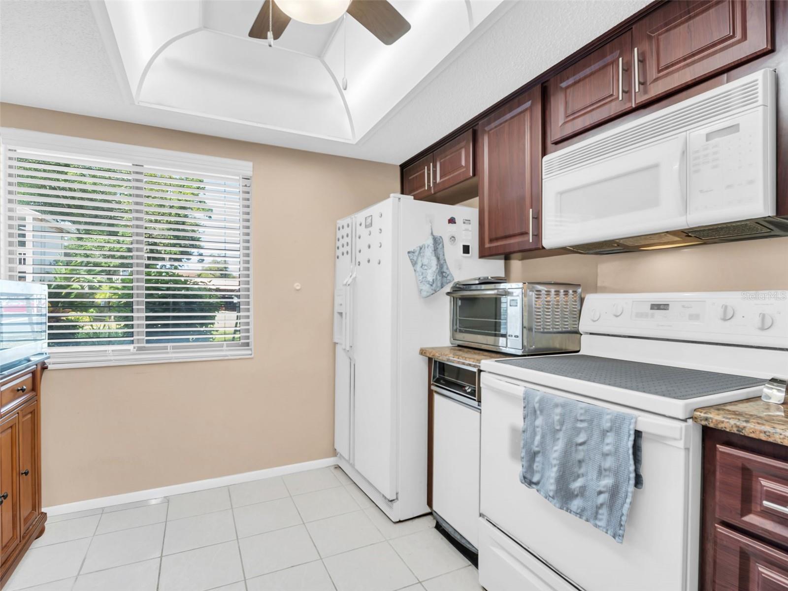 151 LAKEVIEW WAY #151 — photo 32