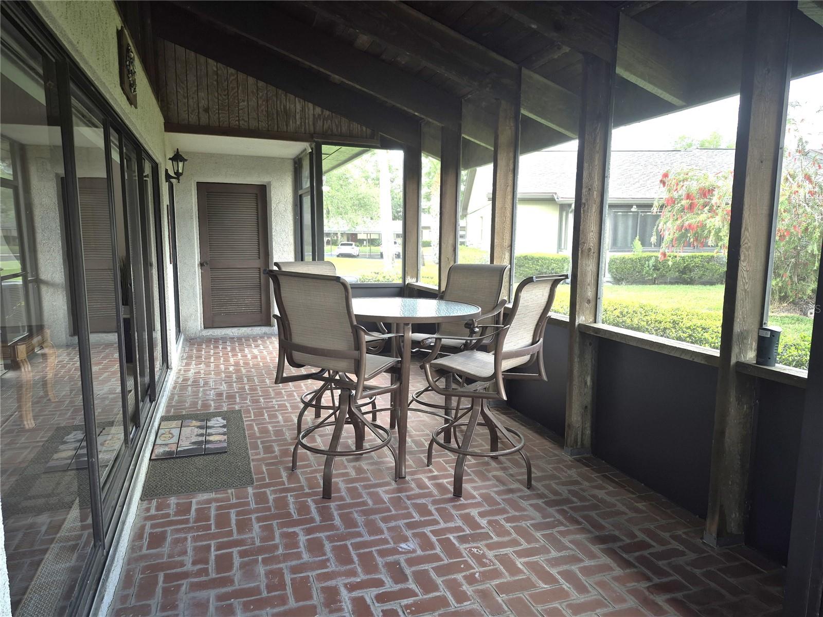 40 DALE PL — photo 22