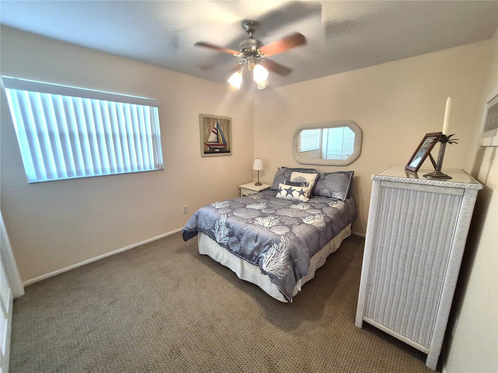 40 DALE PL — photo 19