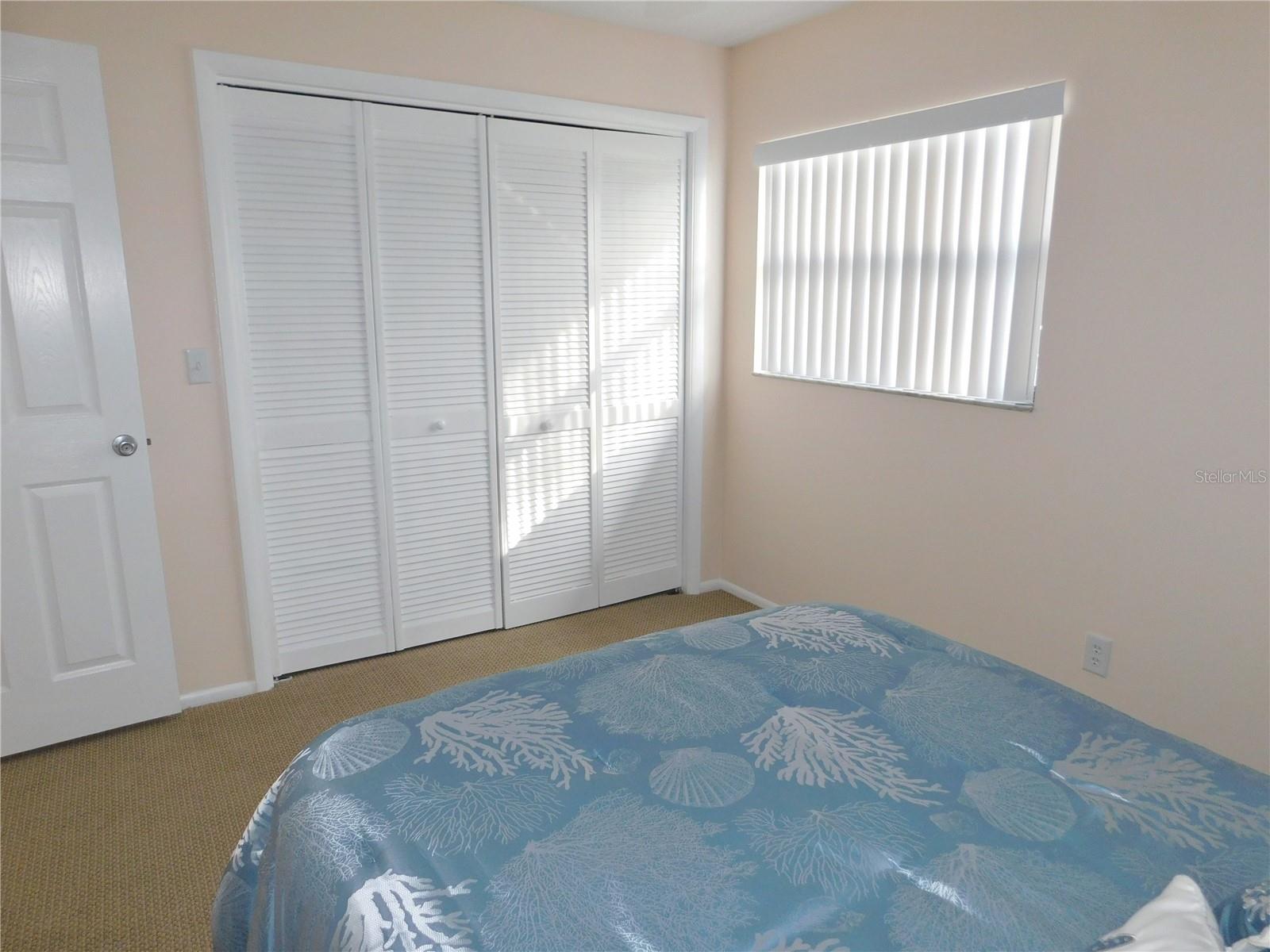 40 DALE PL — photo 16
