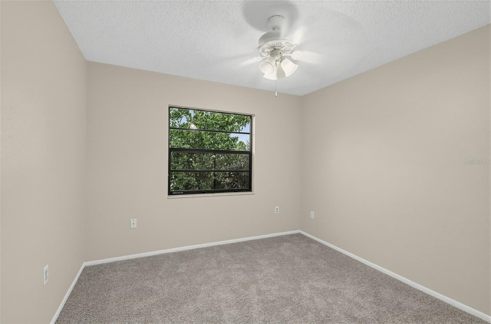 2831 BLOSSOM LK — photo 13