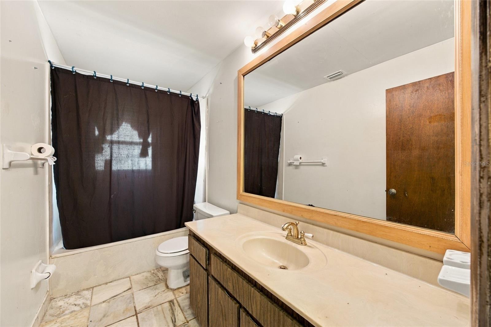 18810 GERACI RD — photo 24