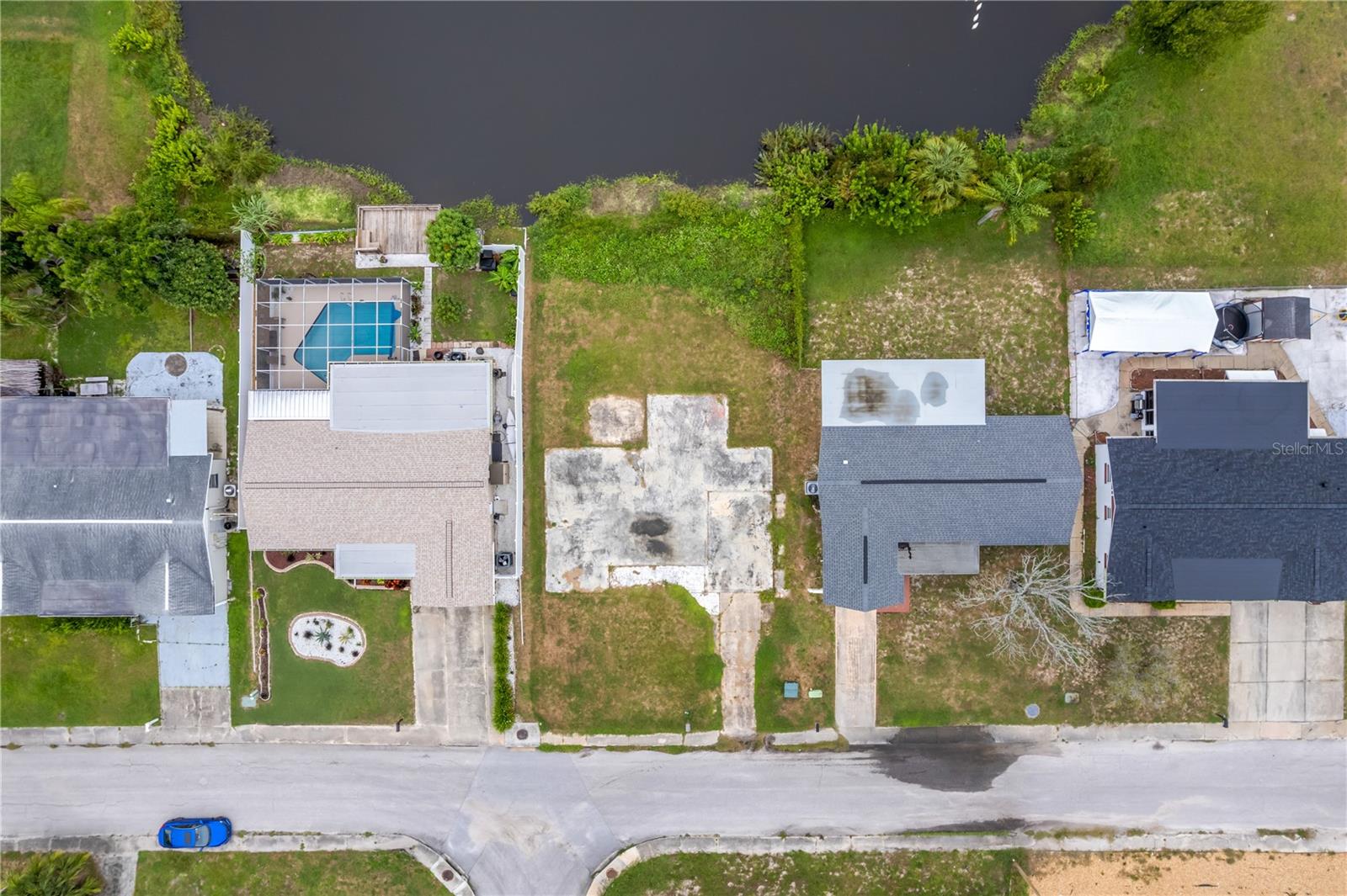 11611 SCALLOP DR — photo 11
