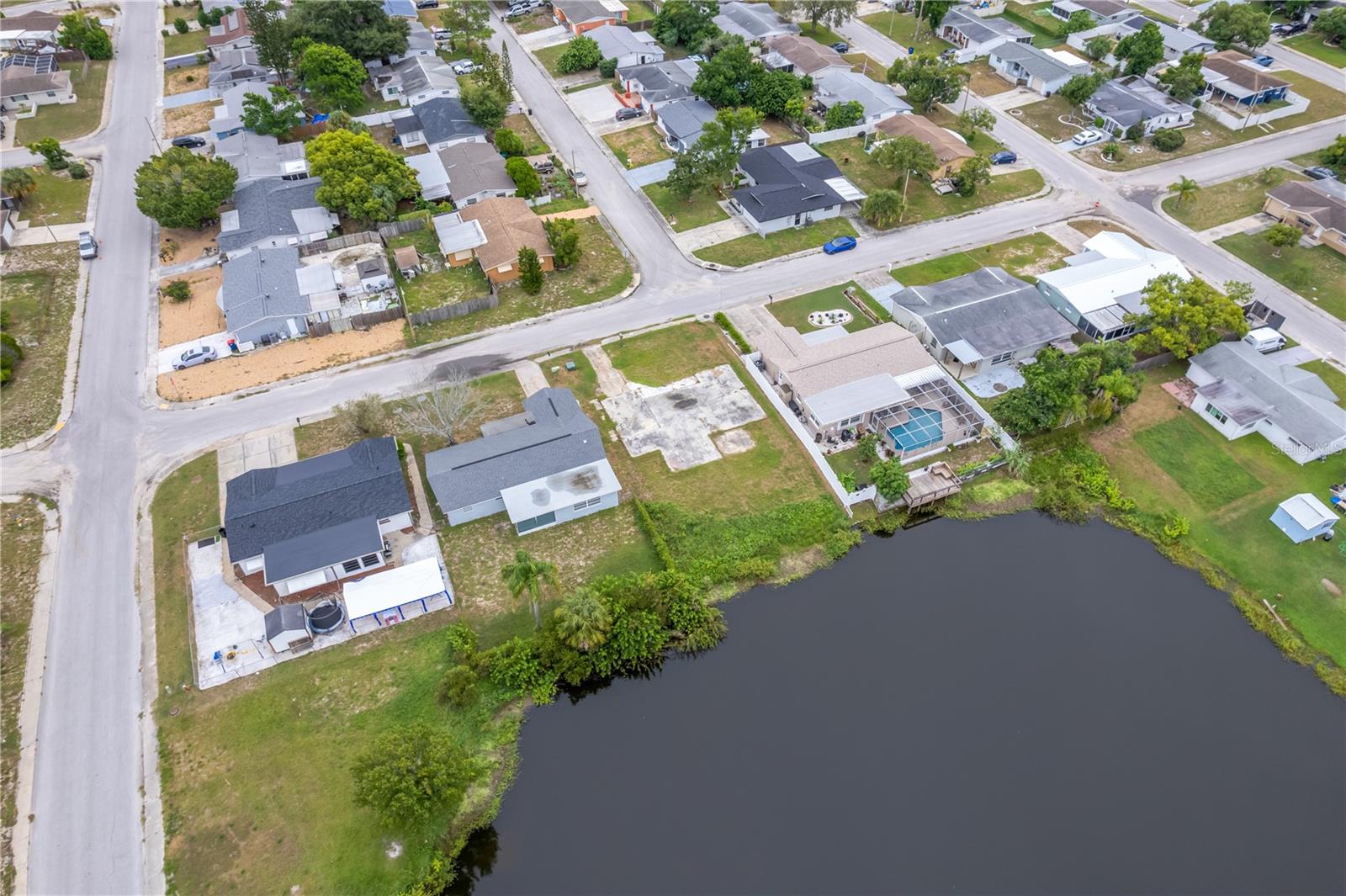 11611 SCALLOP DR — photo 3