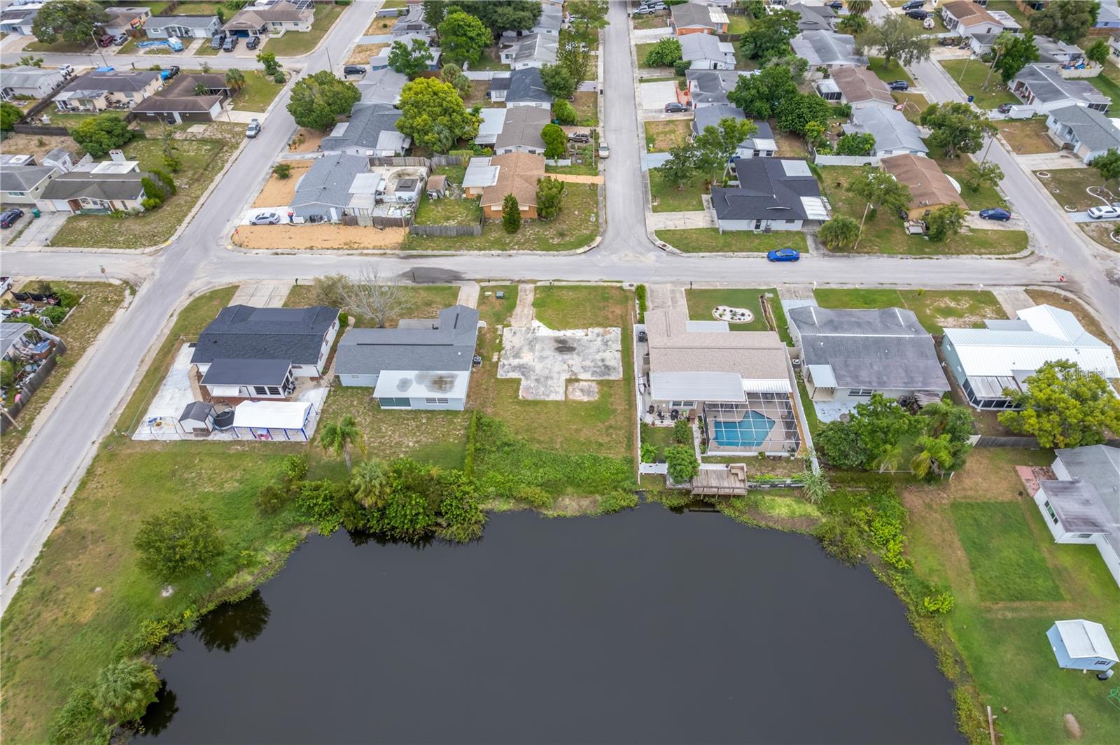 11611 SCALLOP DR — photo 2