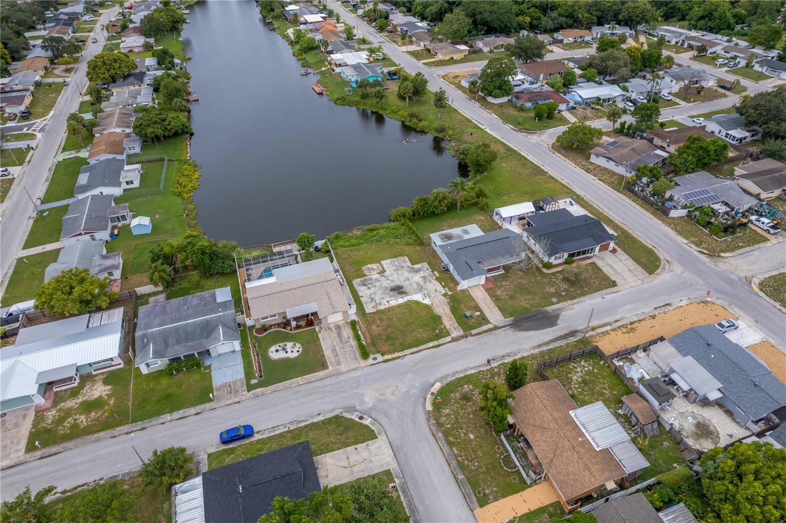11611 SCALLOP DR — photo 10