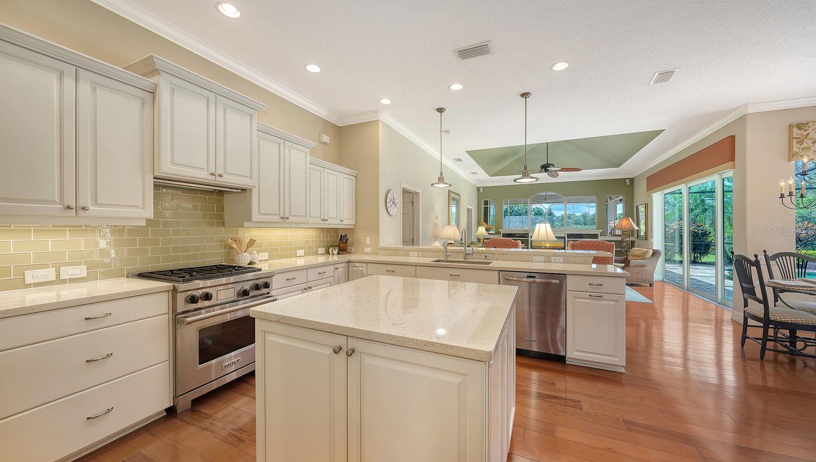 8008 ROYAL BIRKDALE CIR — photo 3