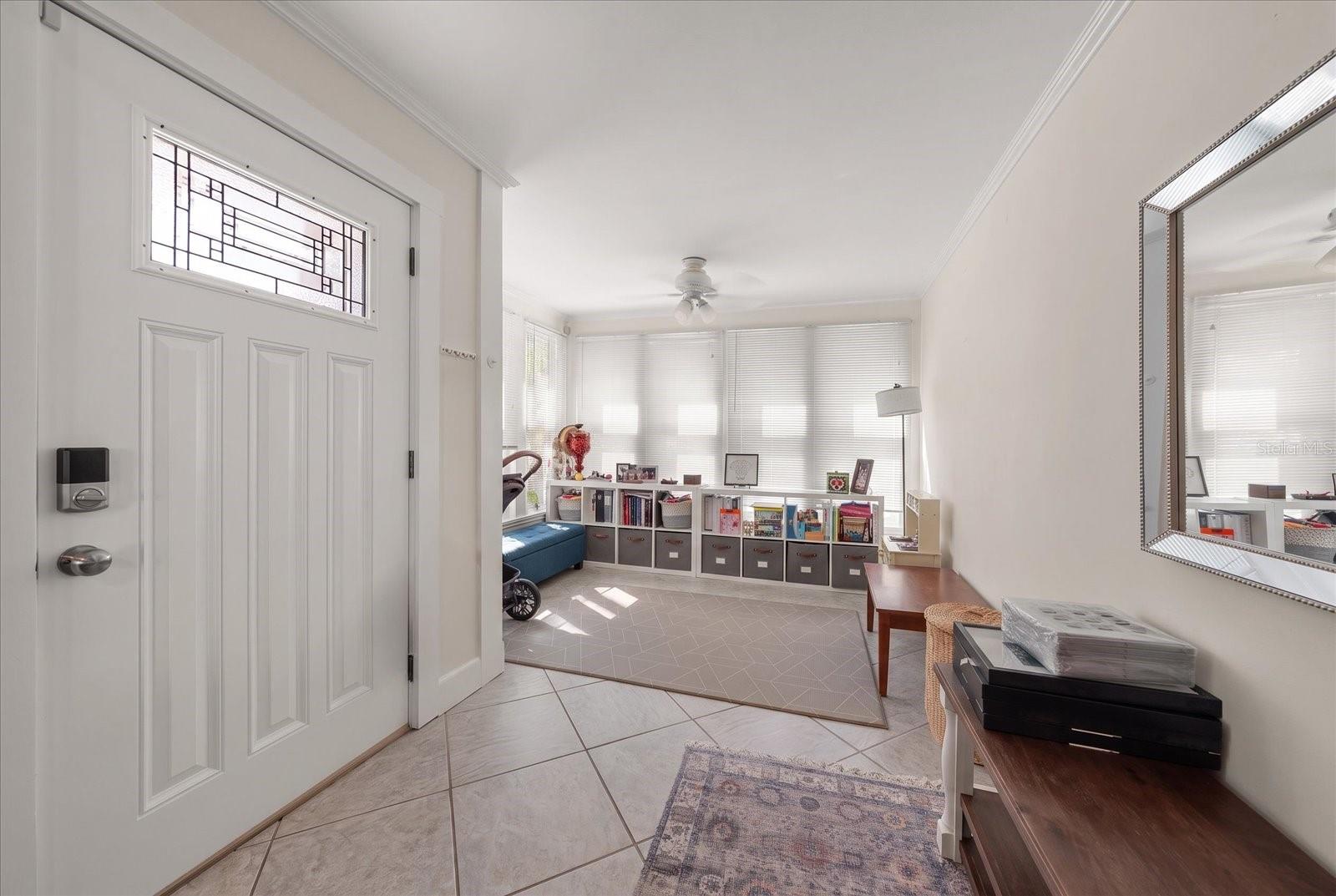 940 LOCUST ST NE — photo 6