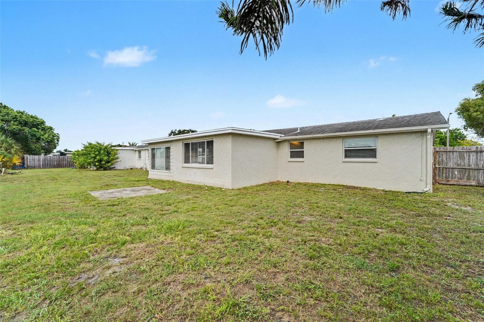 9035 SAINT REGIS LN — photo 17