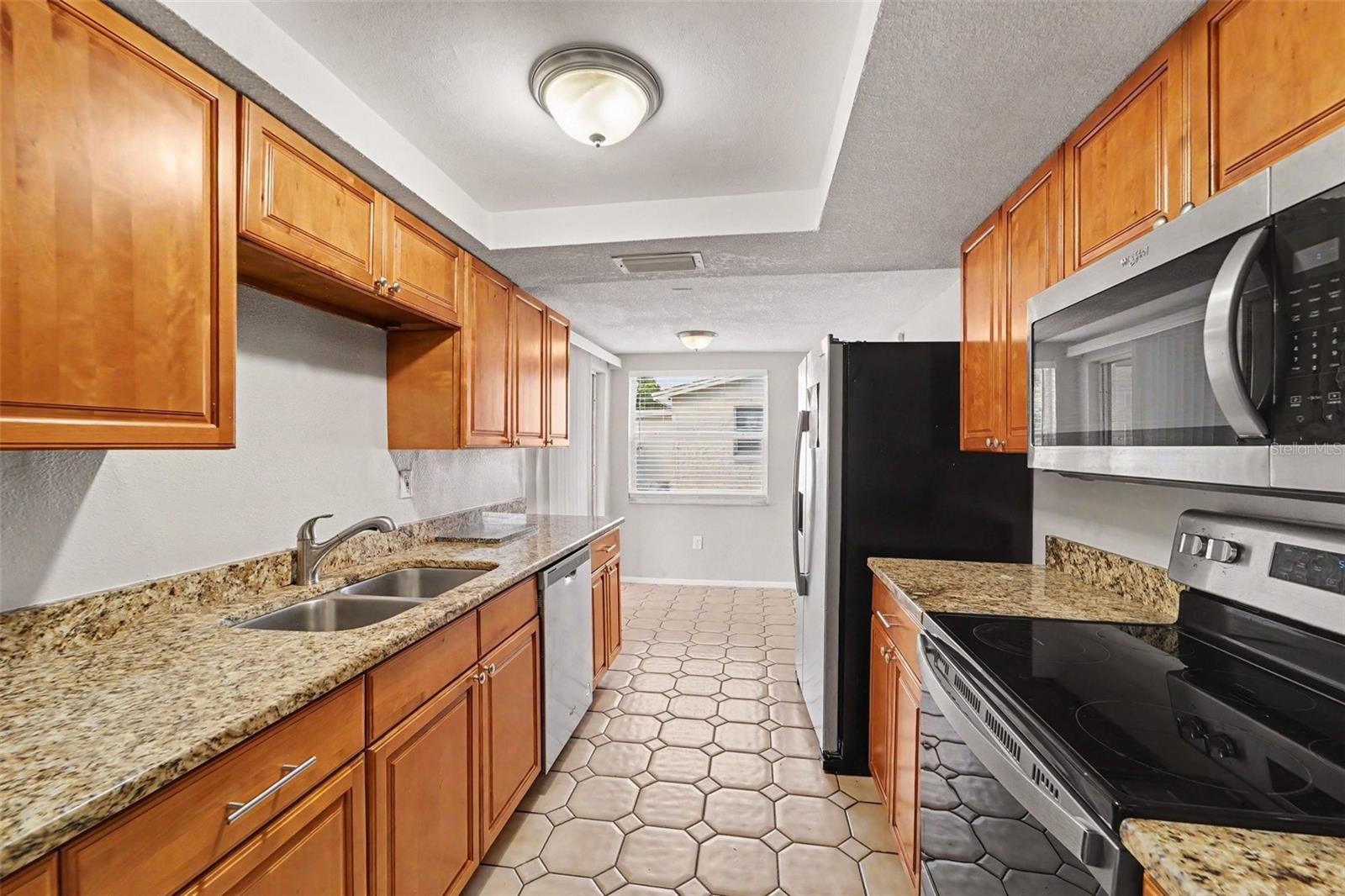 9035 SAINT REGIS LN — photo 7