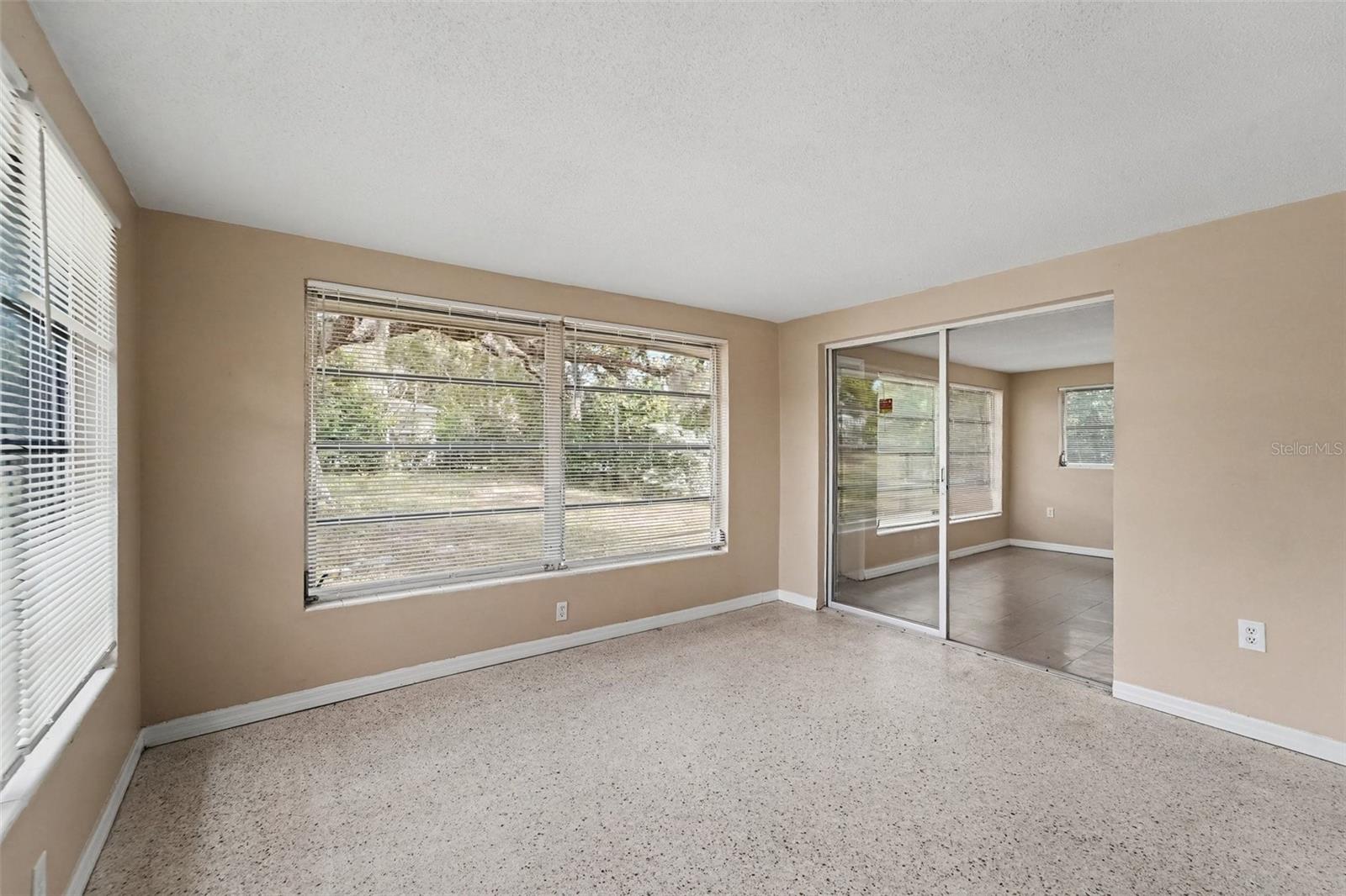 10632 LABURNUM DR — photo 13