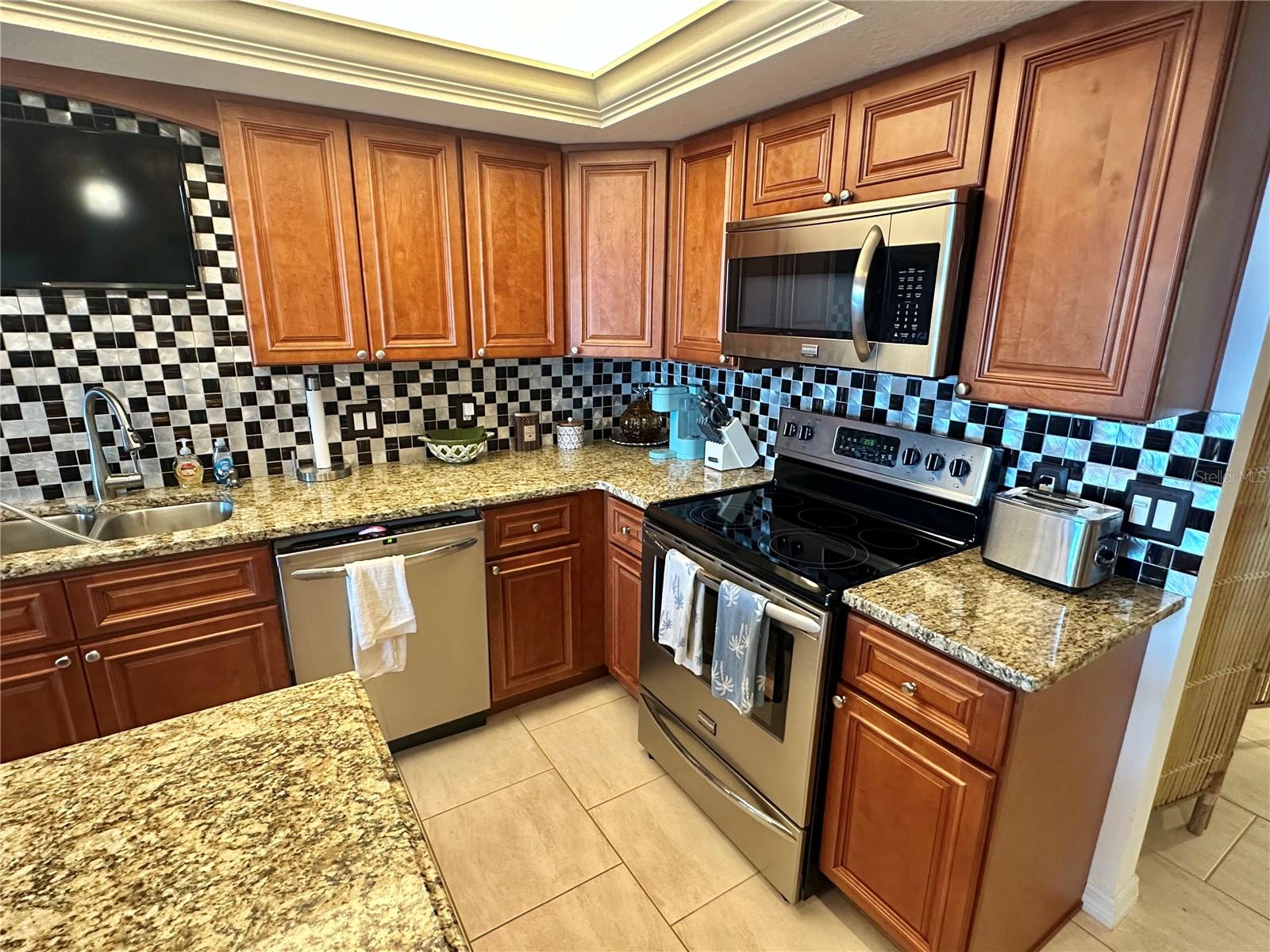 6035 SEA RANCH DR #202 — photo 4